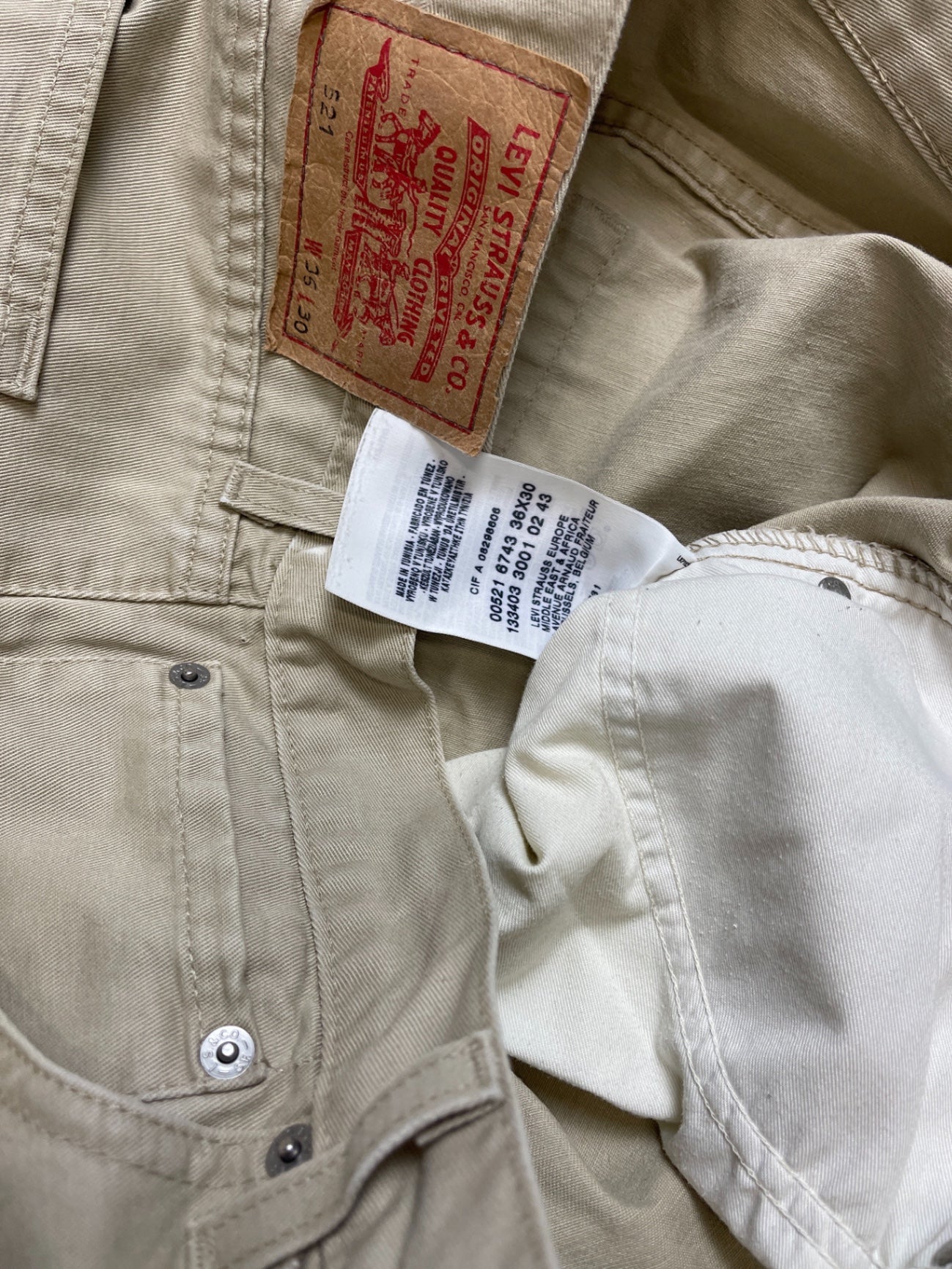 Vintage Levi's 521 Chino Pants Beige Cotton XL