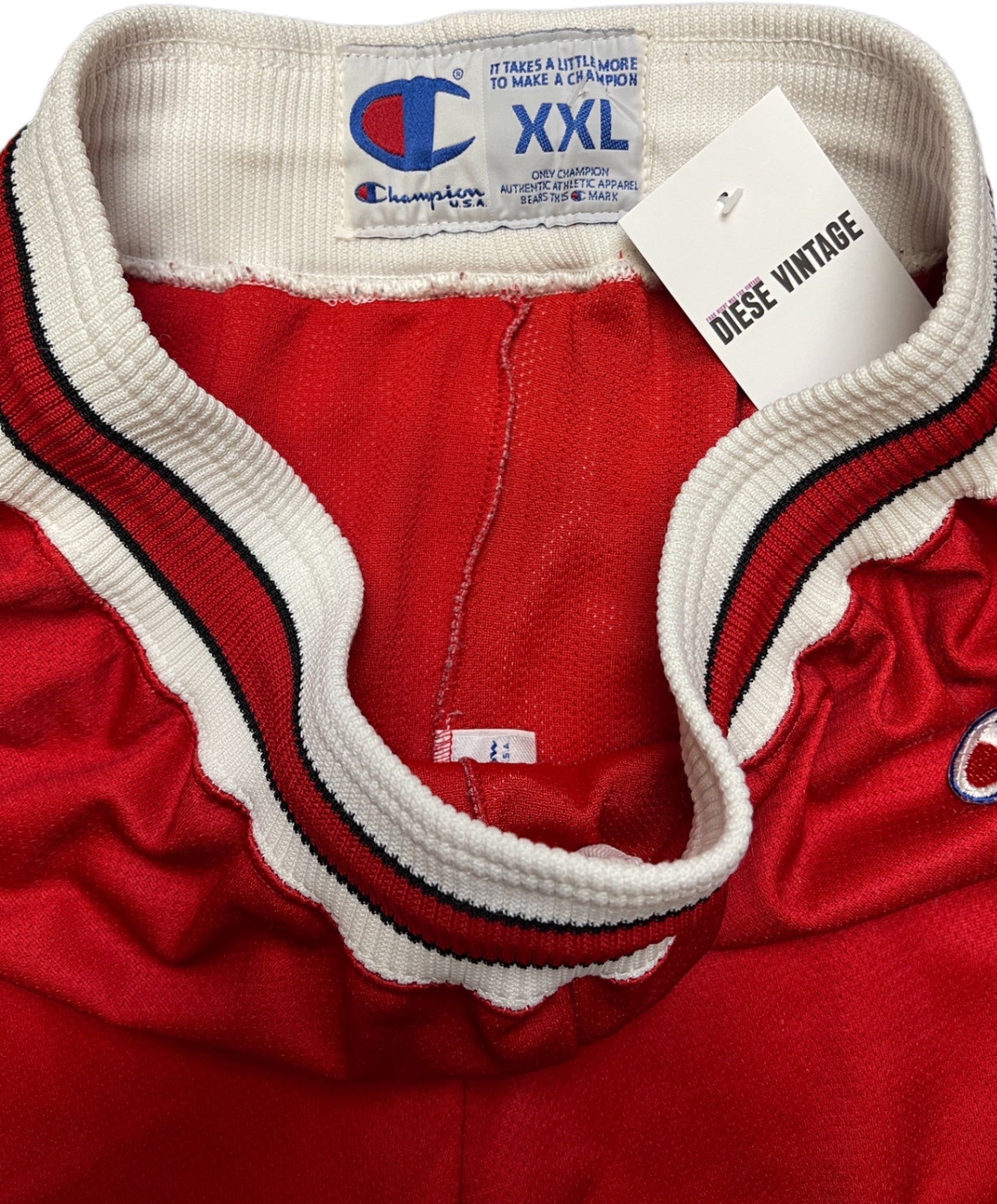 Vintage Champion Chicago Bulls Sport Shorts Red Polyester XXL