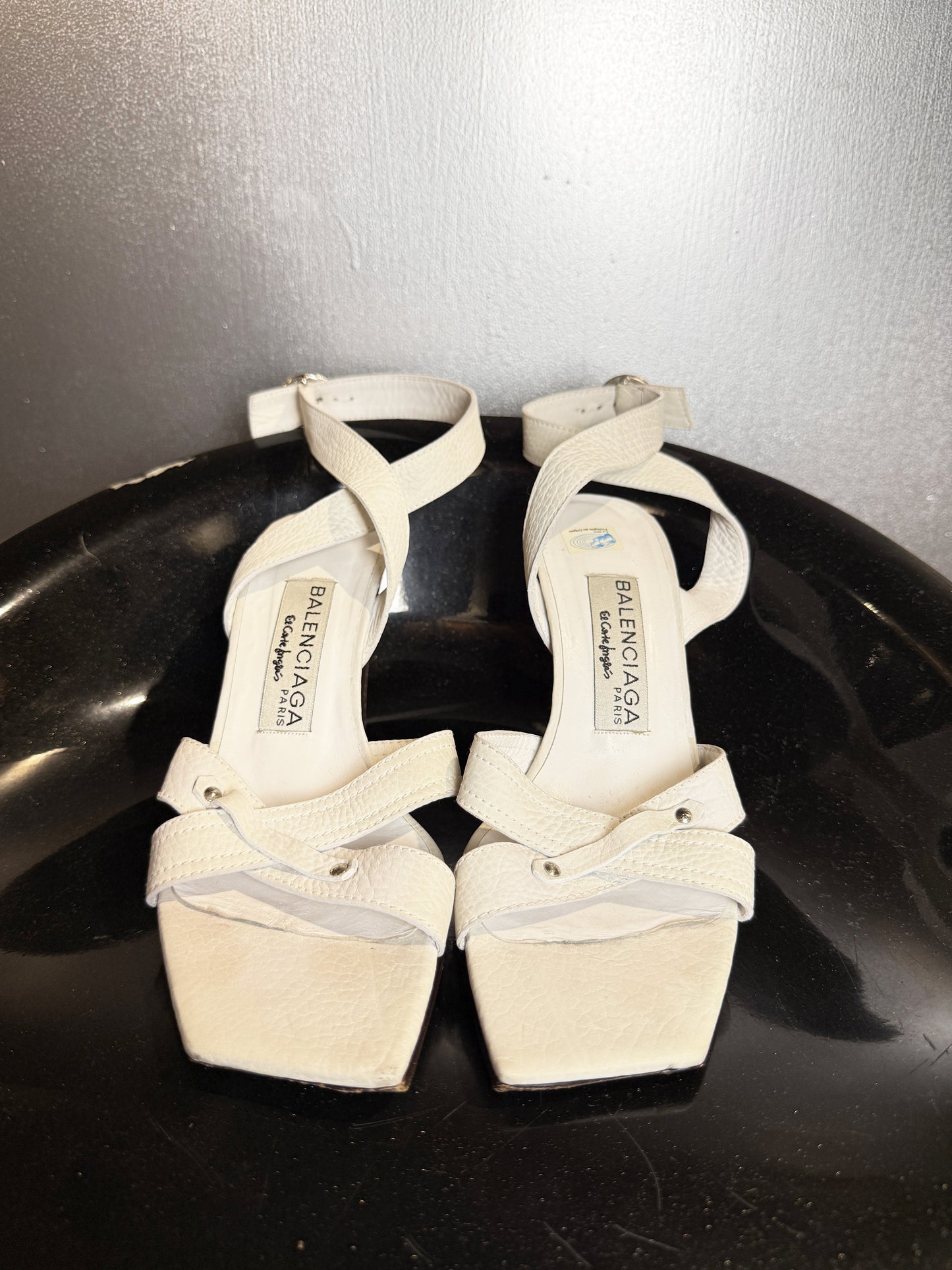 Vintage 90s Balenciaga Paris White Textured Leather Ankle-Wrap Sandals | EU 39