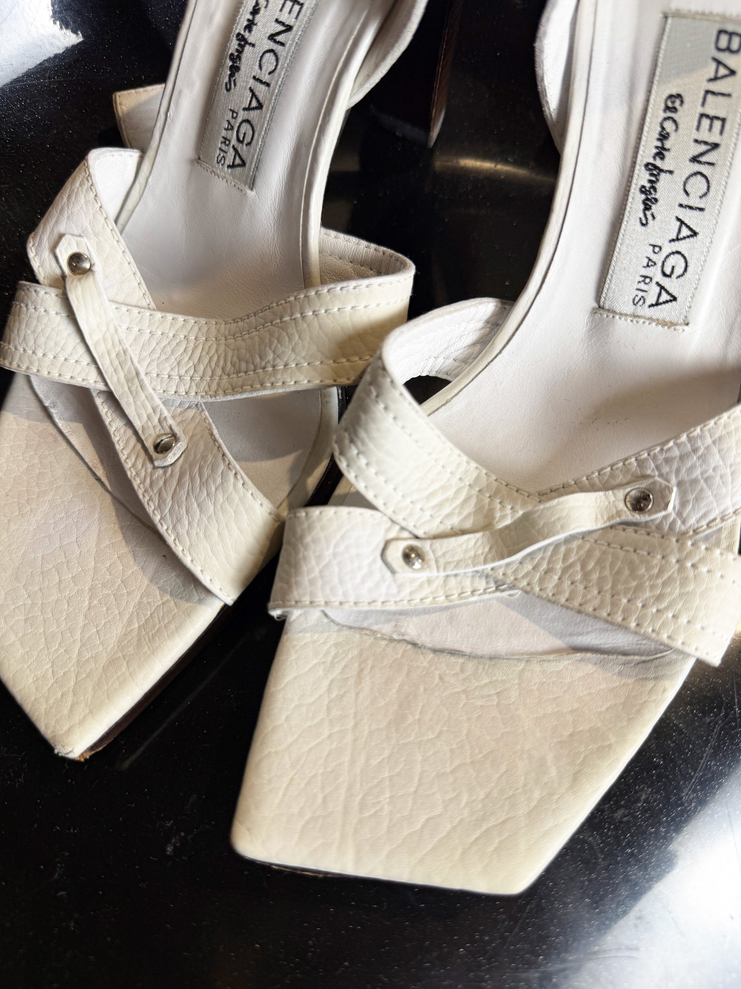 Vintage 90s Balenciaga Paris White Textured Leather Ankle-Wrap Sandals | EU 39