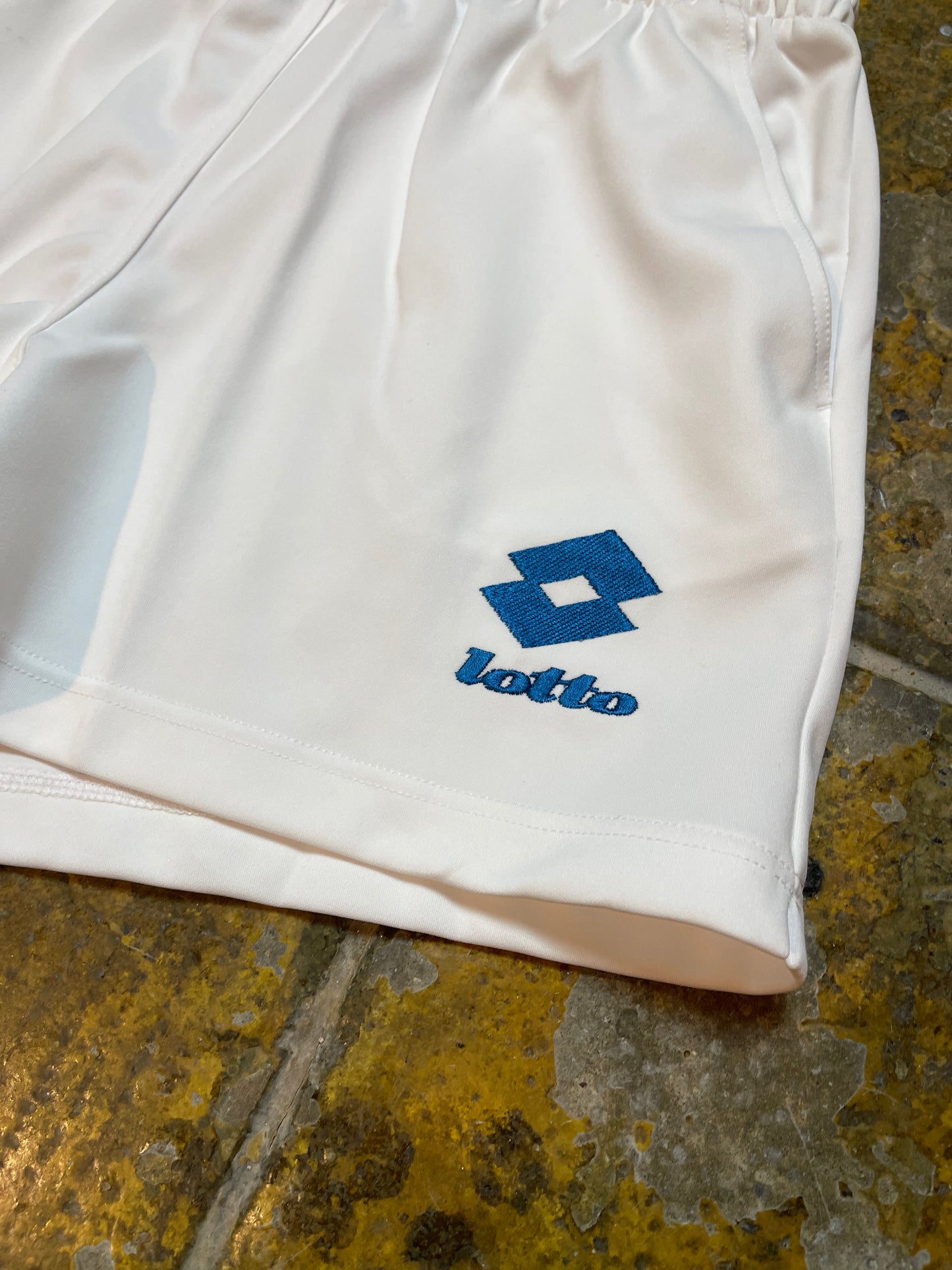 Vintage Lotto Sports Shorts White 1990s - L