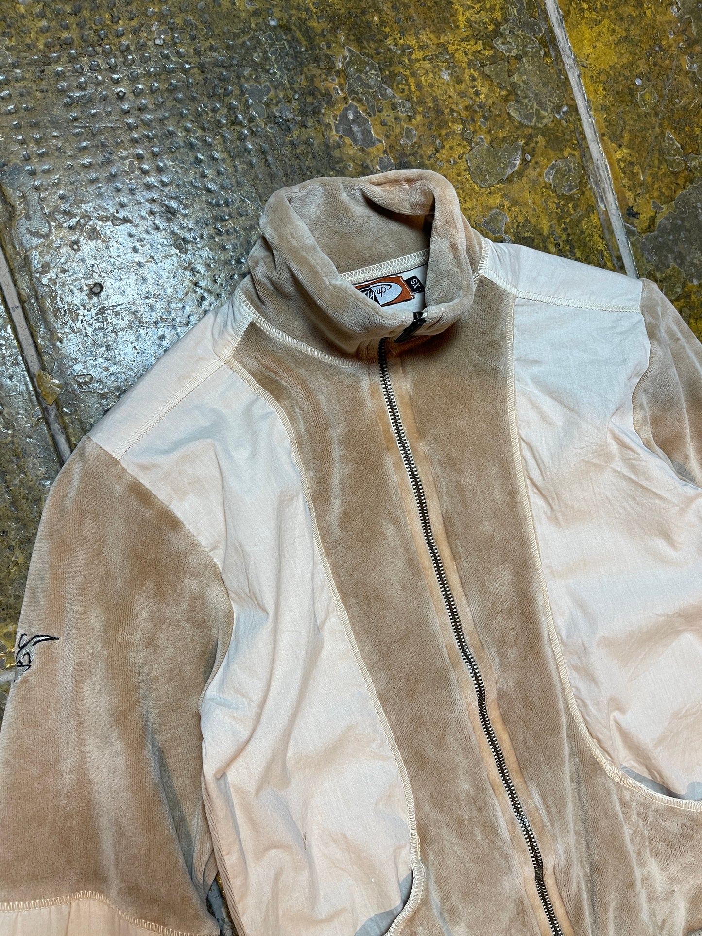 Fly Up Zip Through Sweatshirt Beige 2000s y2k - XS