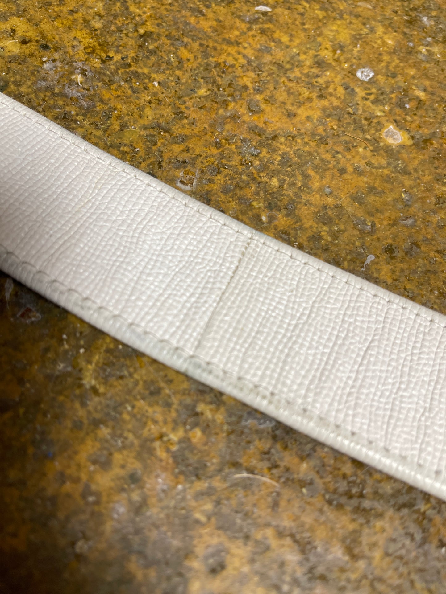 Lion Heart Leather Belt White Big Buckle 2000s y2k