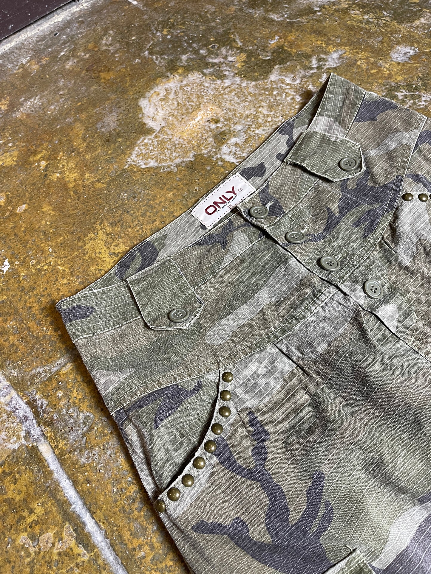 Only Camo Knee Length Skirt Brown 2000s y2k - S