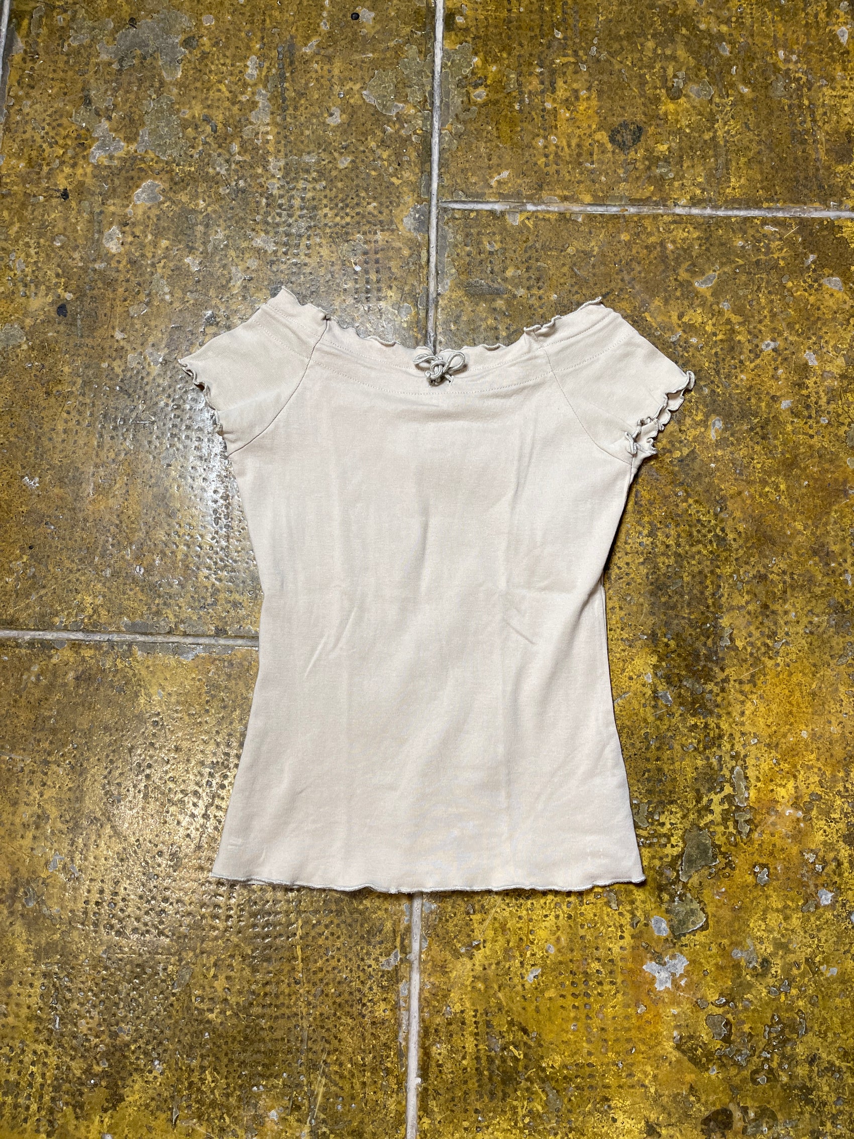 Jennifer Short Sleeve Top Cream 2000s y2k - L