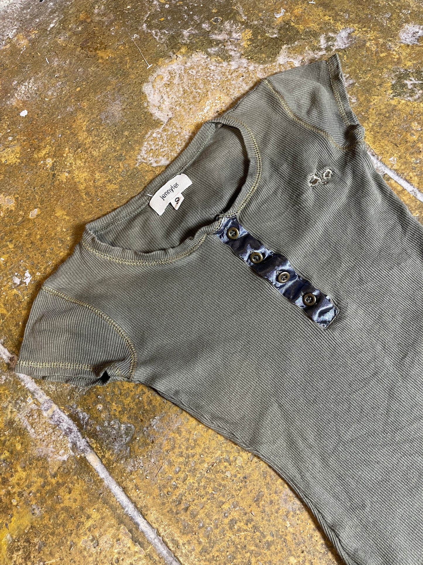 Jennifer Short Sleeve Top Khaki 2000s y2k - S