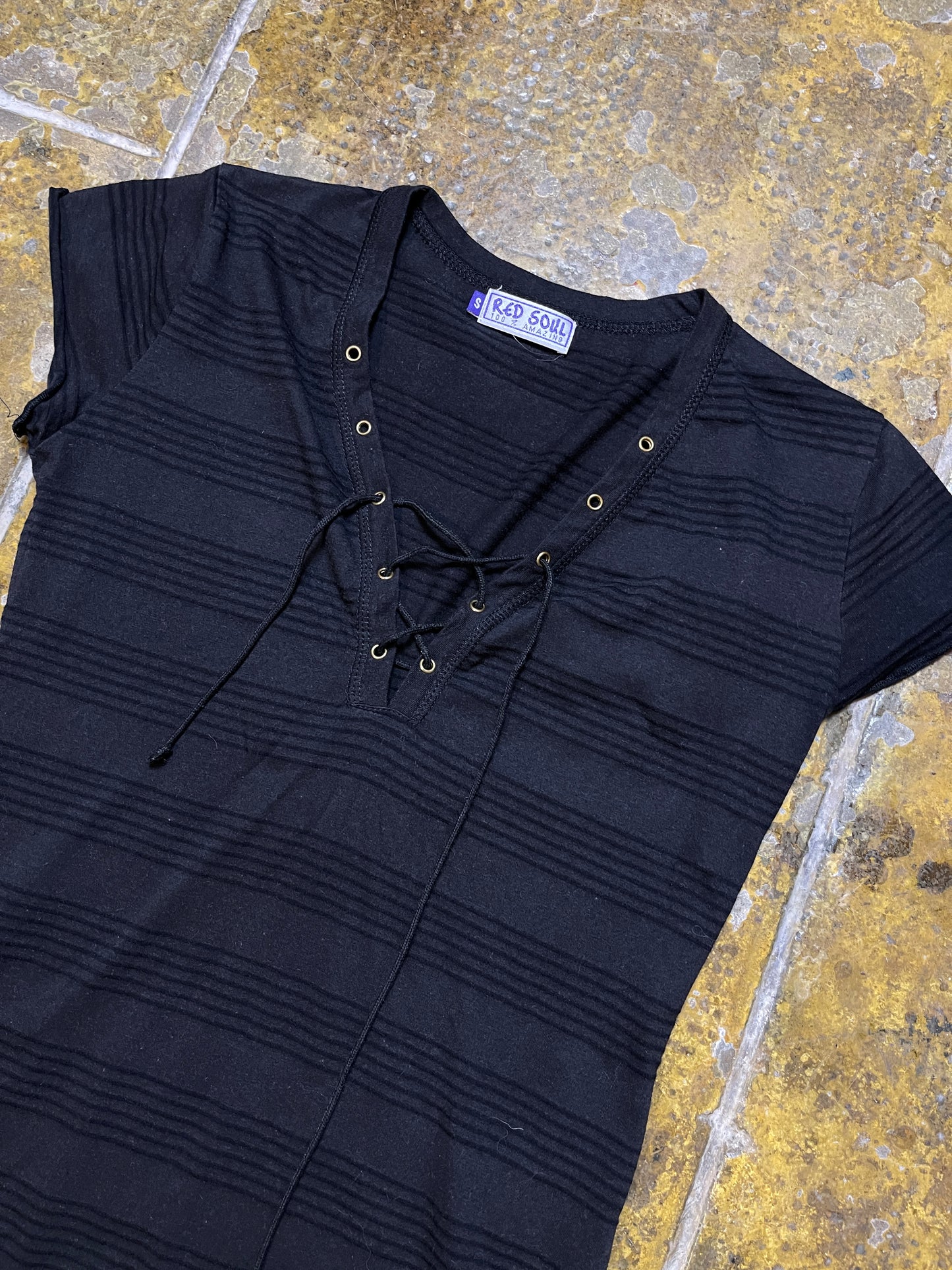 Red Soul Short Sleeve Top Black 2000s y2k - S