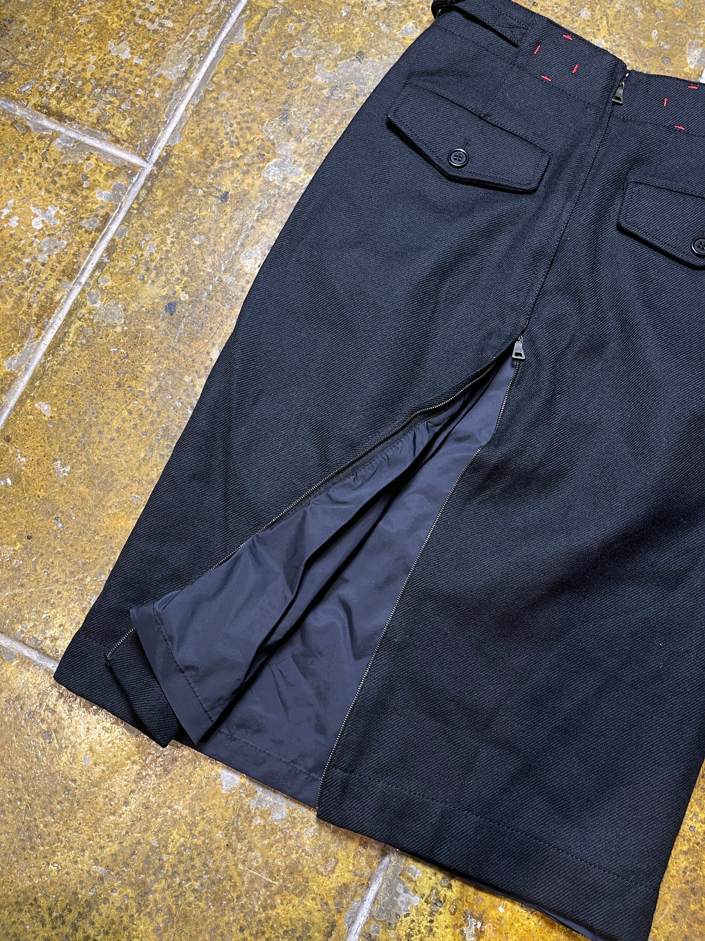 Prada Wool Pencil Skirt Virgin Wool Black 2000s y2k - M/L