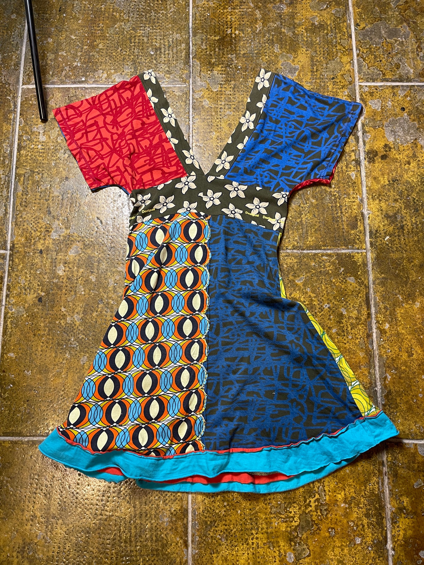 Desigual Short Sleeve Dress Multicolor 2000s y2k - M