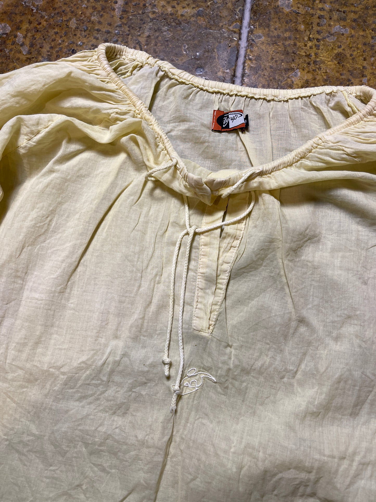 Fly Up Long Sleeve Top Yellow 2000s y2k - S