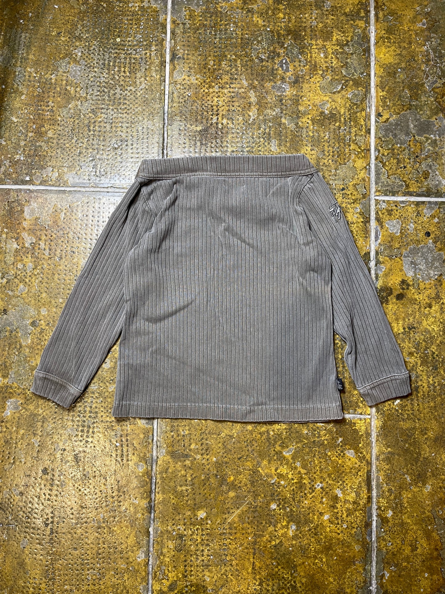 Fly Up Short Sleeve Sweatshirt Brown Gray 2000s y2k - S