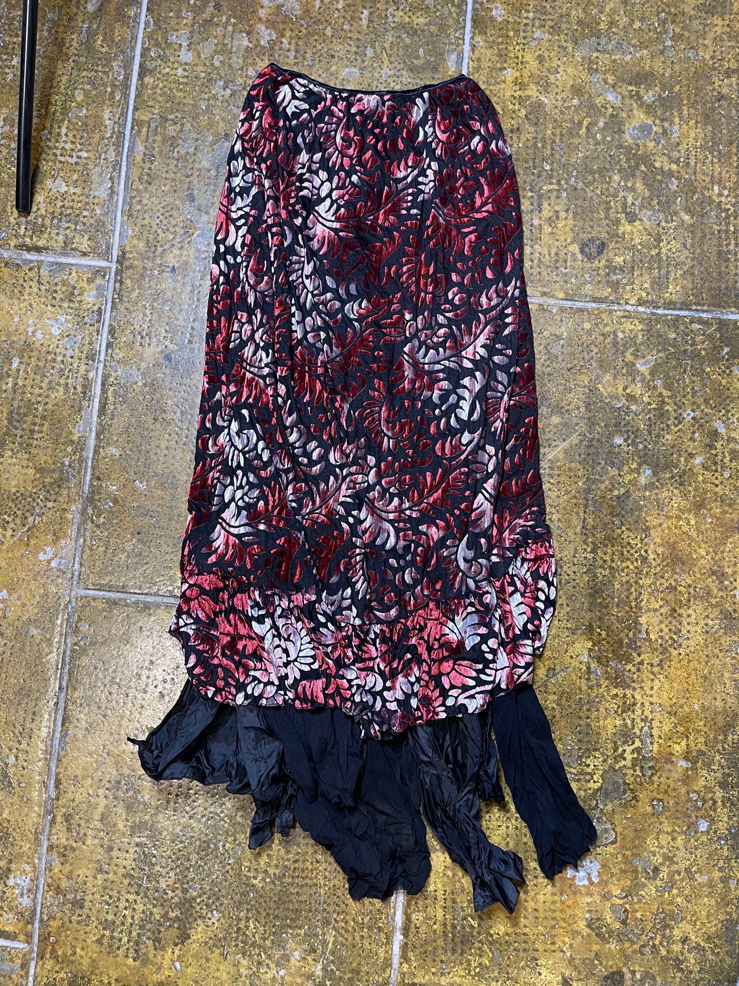 TMT Tomato Velvet Skirt Red Black 2000s y2k Fairy - XXL