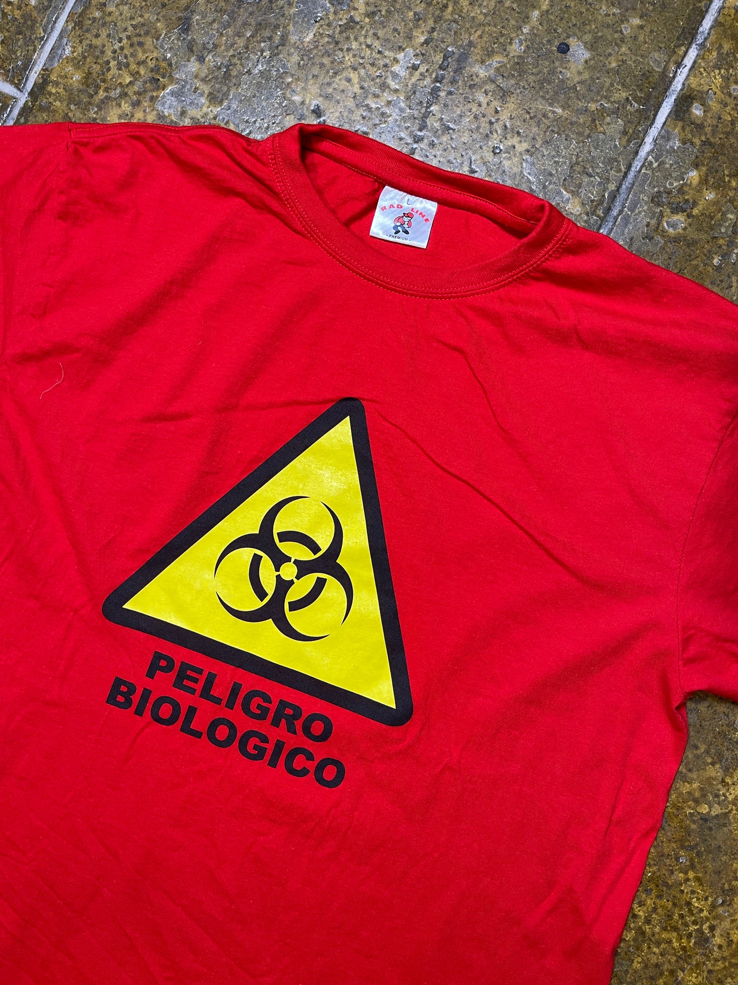Vintage Peligro Biologico T-Shirt Red - L