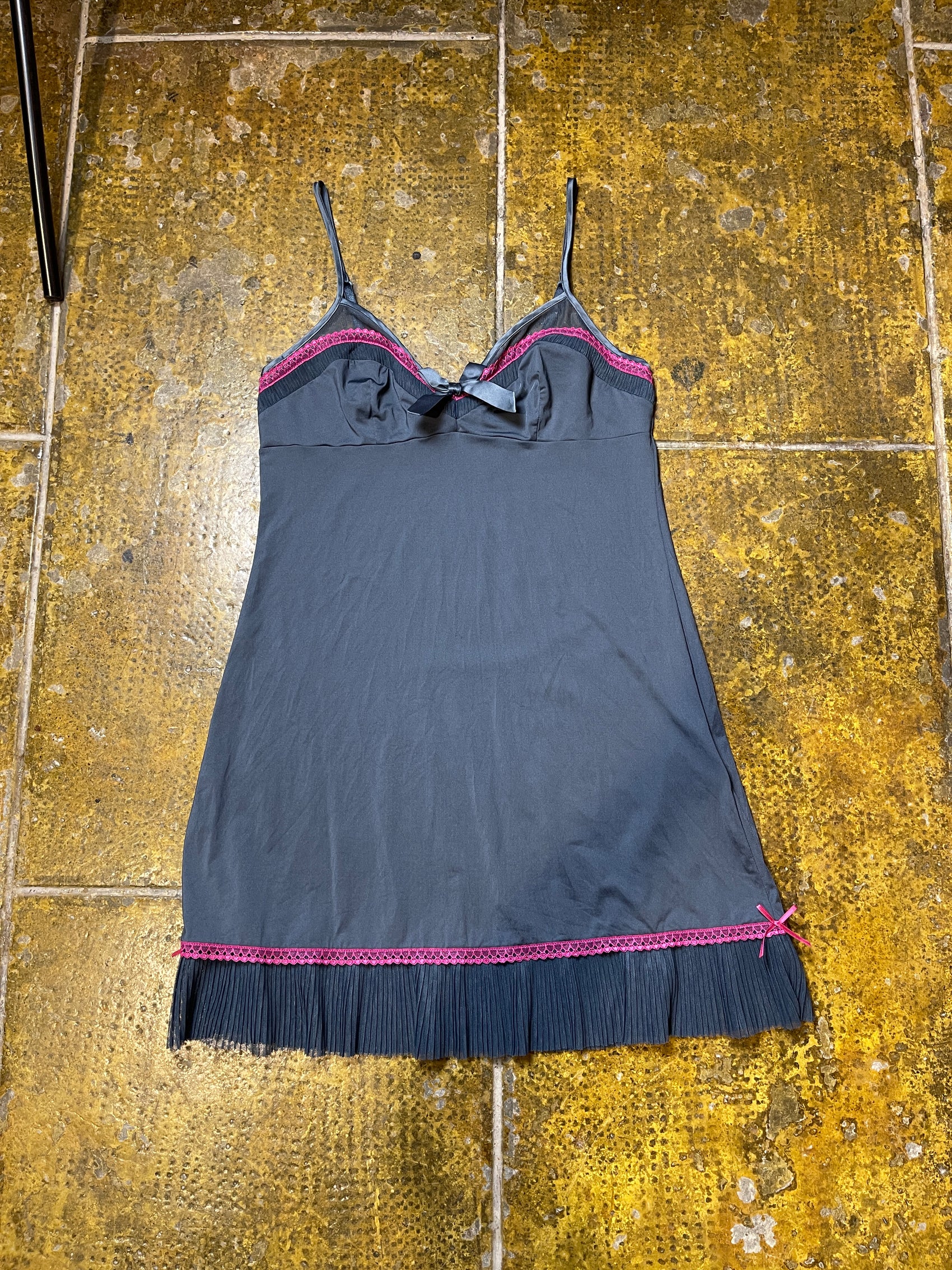 Etam Sleeveless Summer Dress Gray Pink 2000s y2k - M