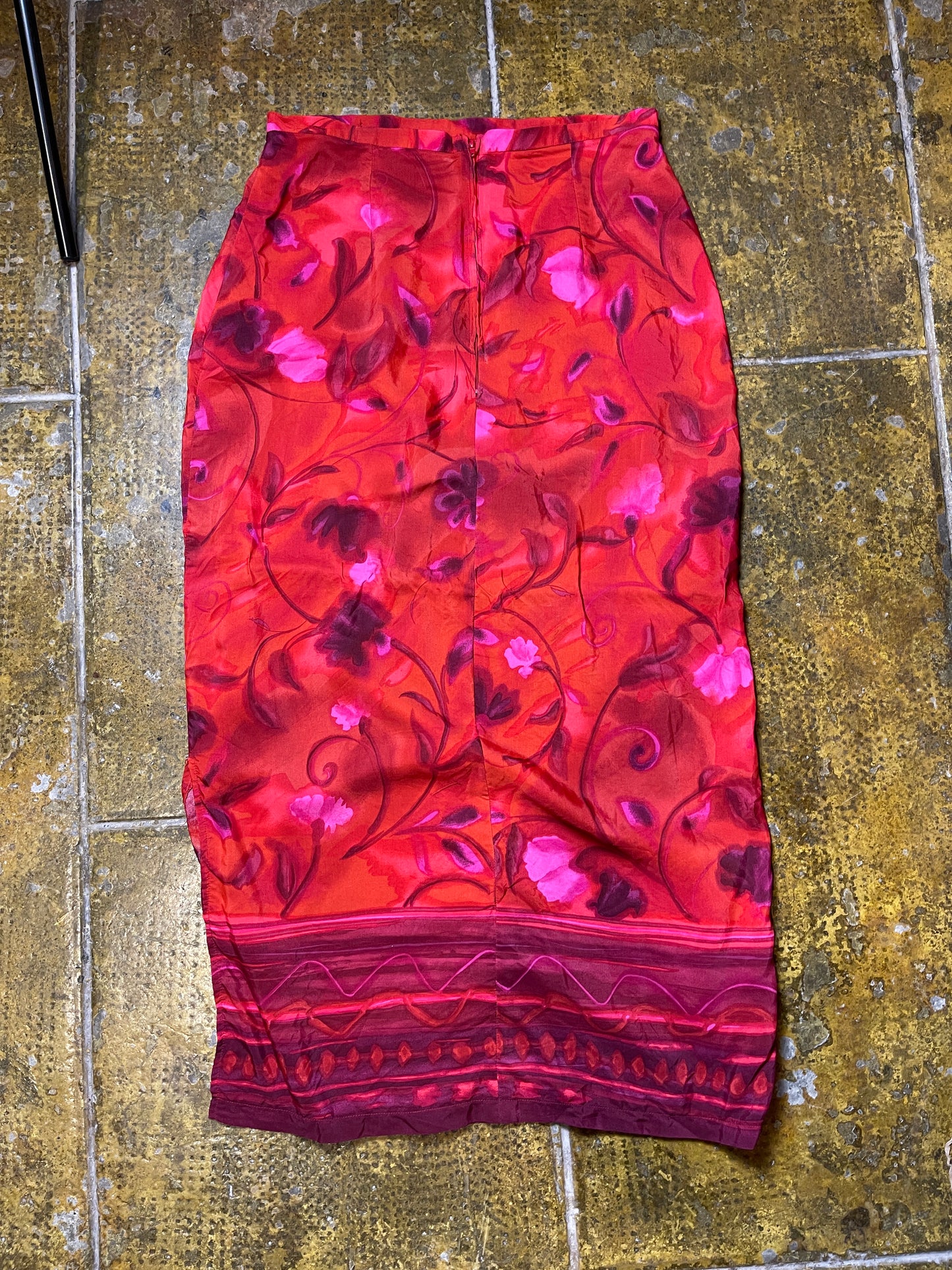 Vintage Flower Maxi Skirt Red - L/XL