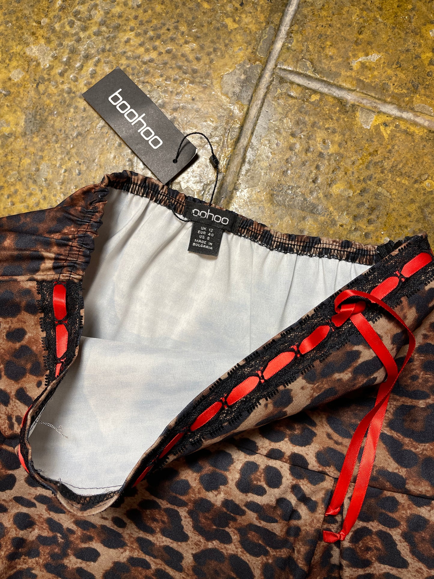Boohoo Mini Leopard Skirt 2000s y2k - L