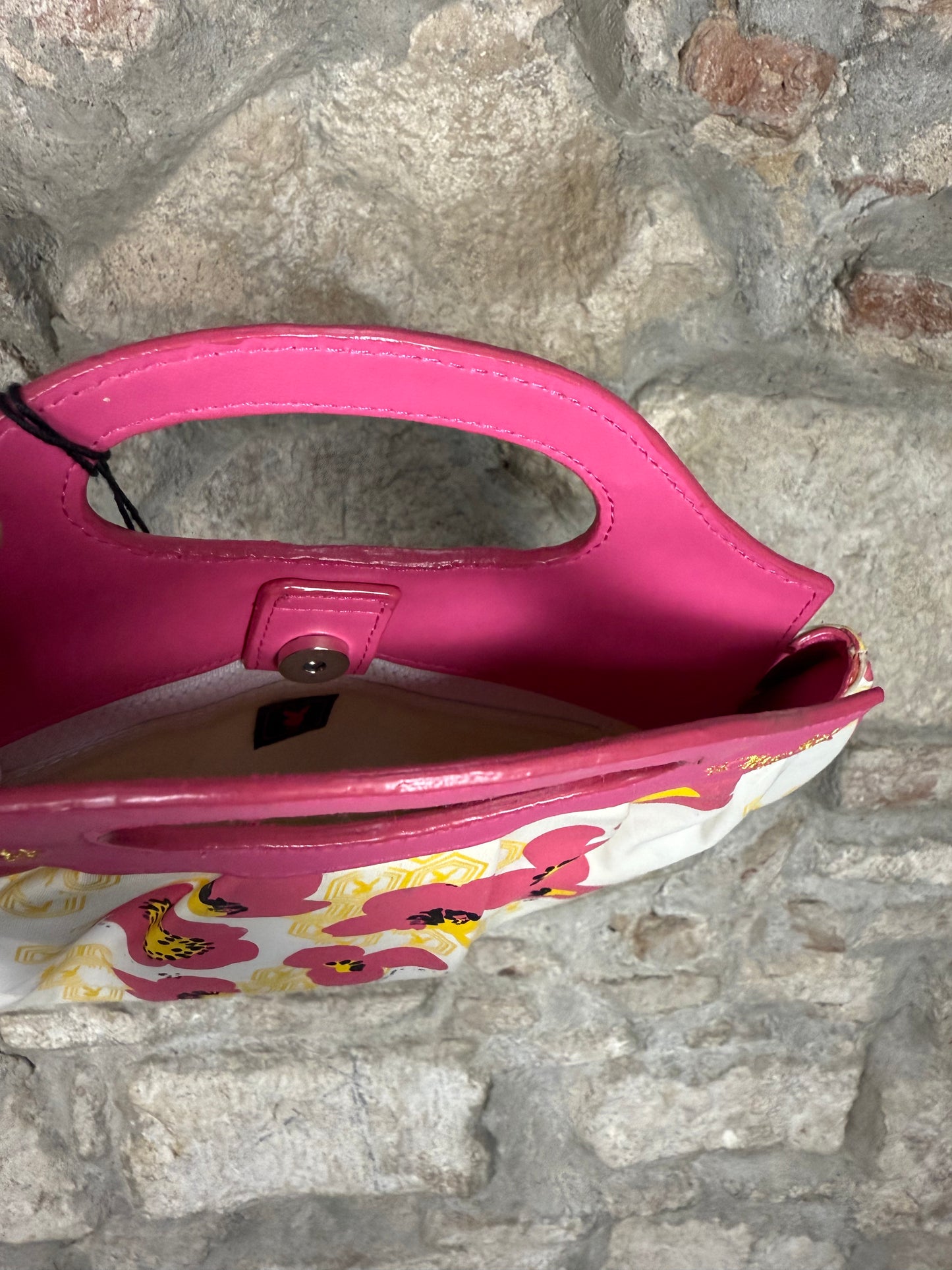 Y2K Playboy Hand Bag Flowers White Pink 2004