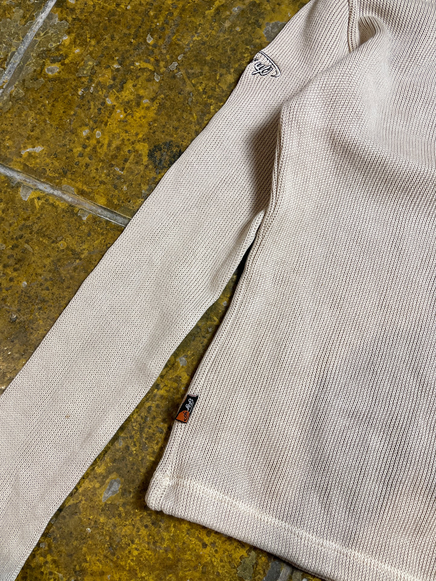 Fly Up Sweatshirt Beige 2000s y2k - S