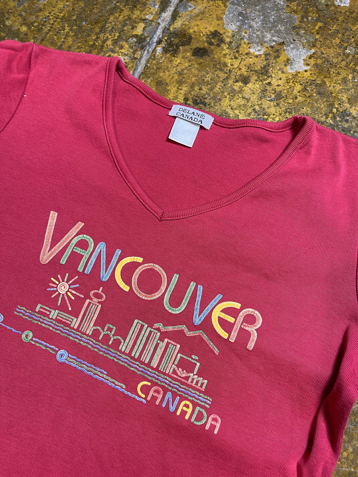 Delane Canada Short Sleeve Top Vancouver Canada 2000s y2k - S