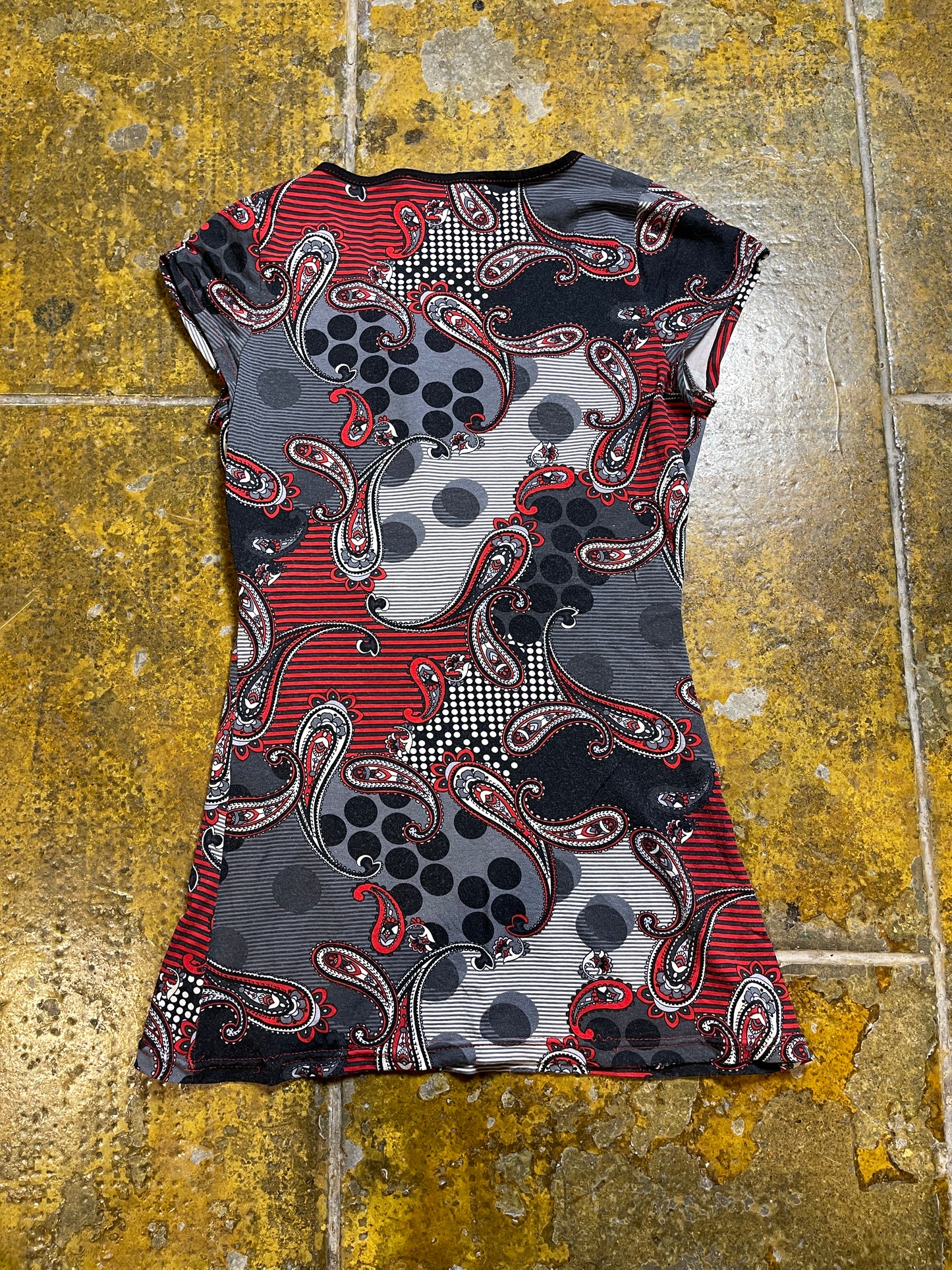 Cache Cache Short Sleeve Top Black Red 2000s y2k - M
