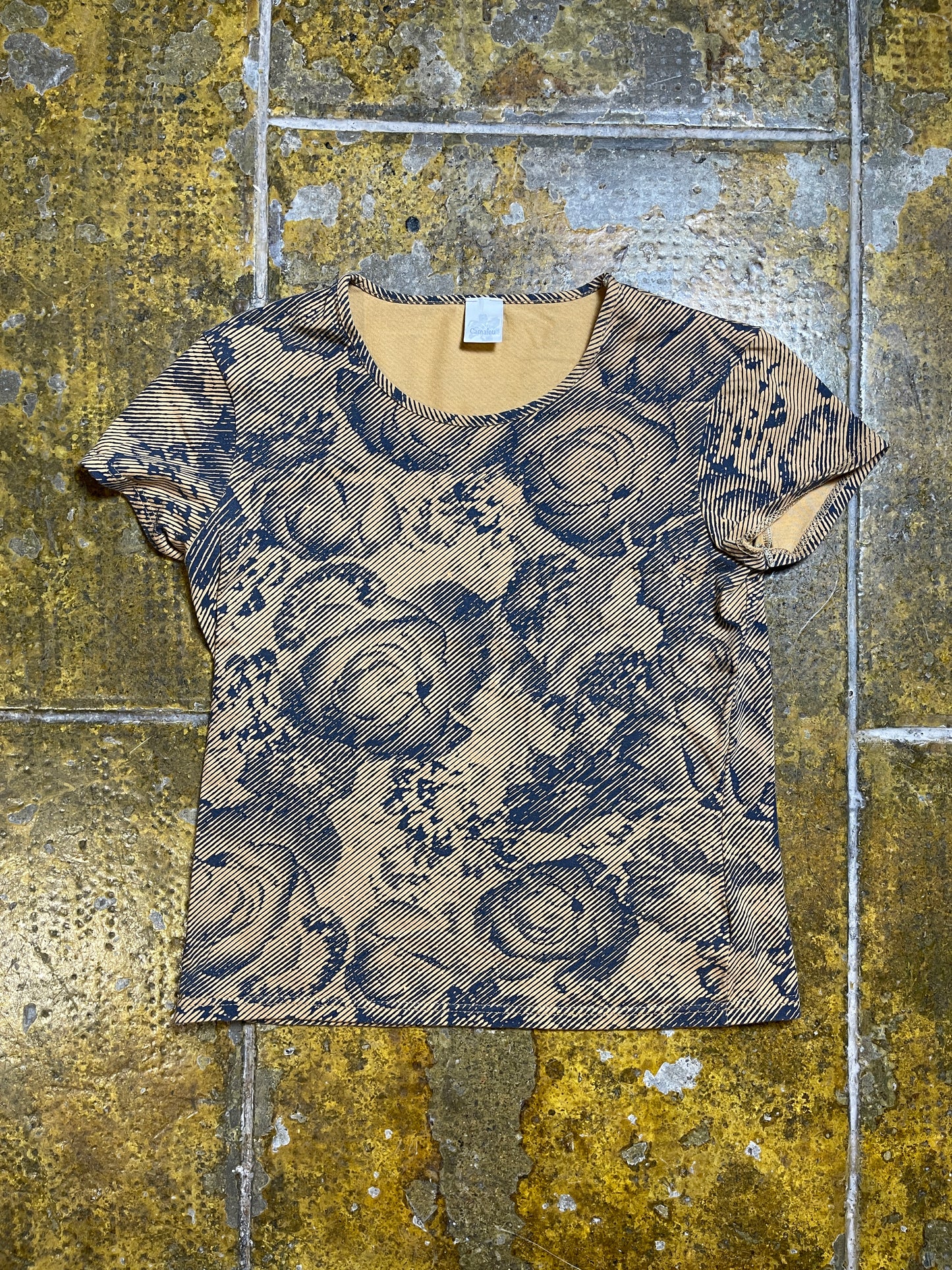 Camaieu Short Sleeve Top Orange Black 2000s y2k - S