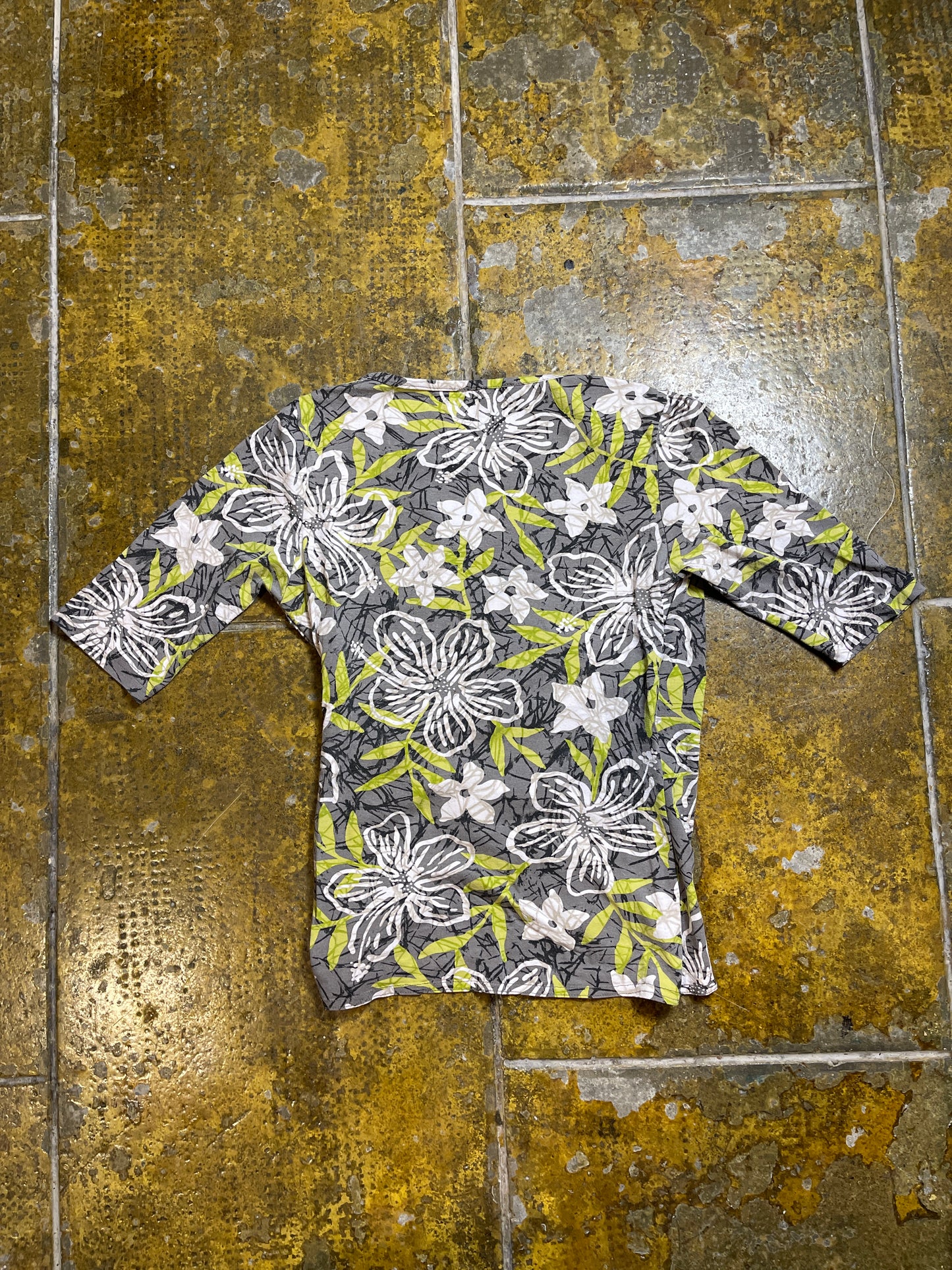 Patrice Breal Short Sleeve Top Gray Green 2000s y2k - M