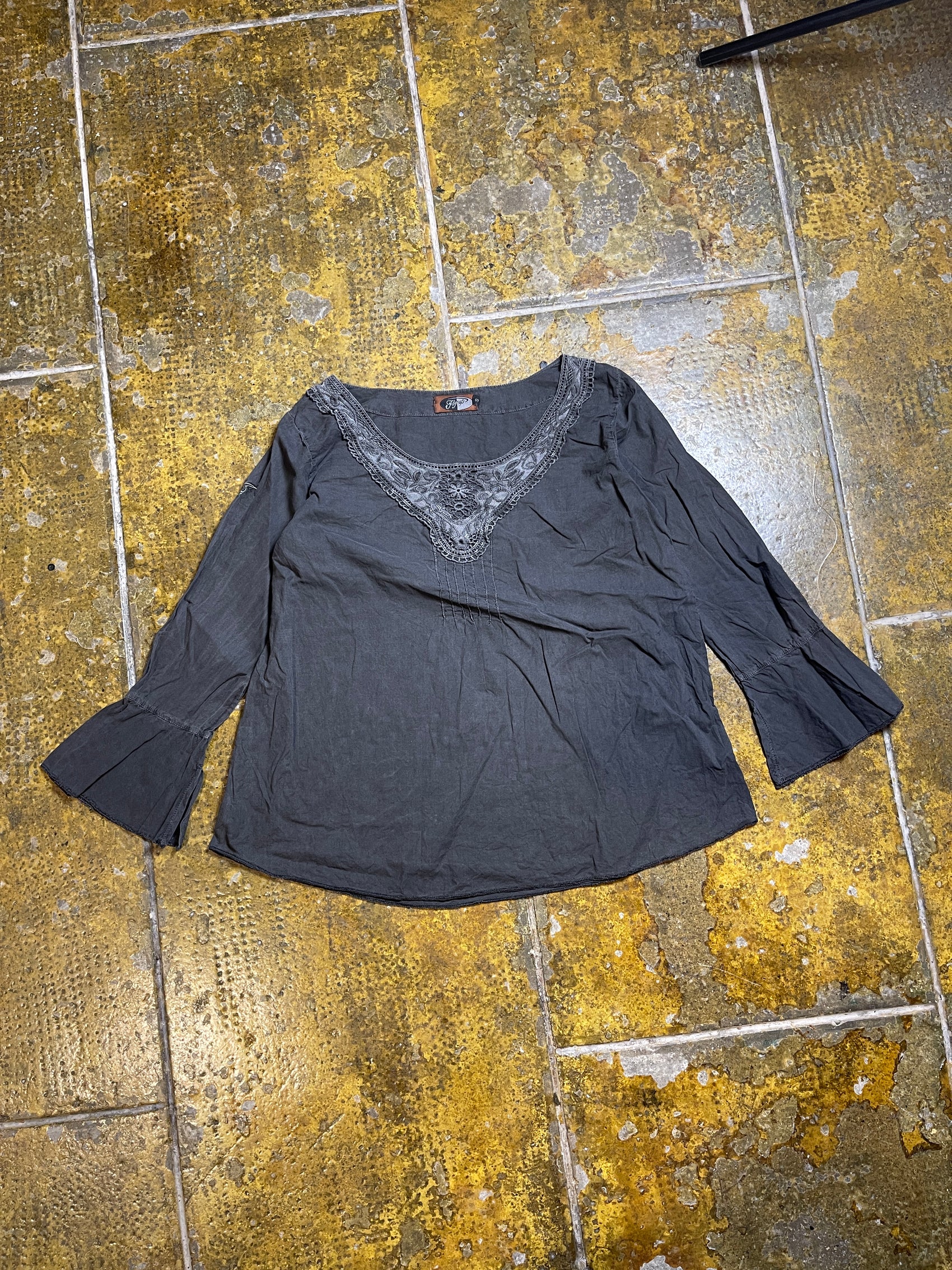 Fly Up Long Sleeve Top Gray 2000s y2k - S