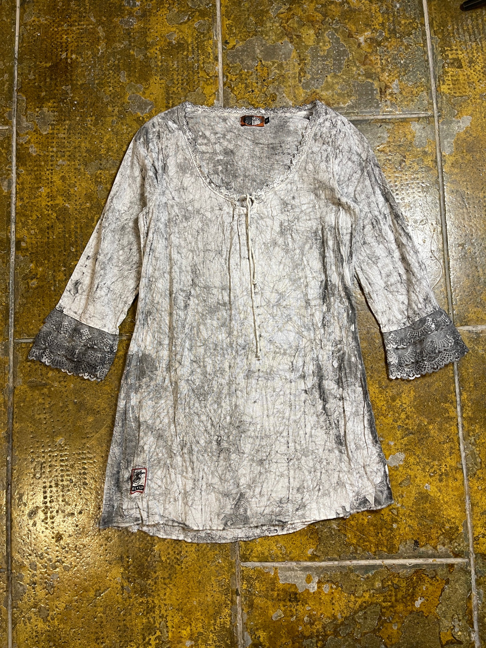 Fly Up Long Sleeve Dress Gray White 2000s y2k - S