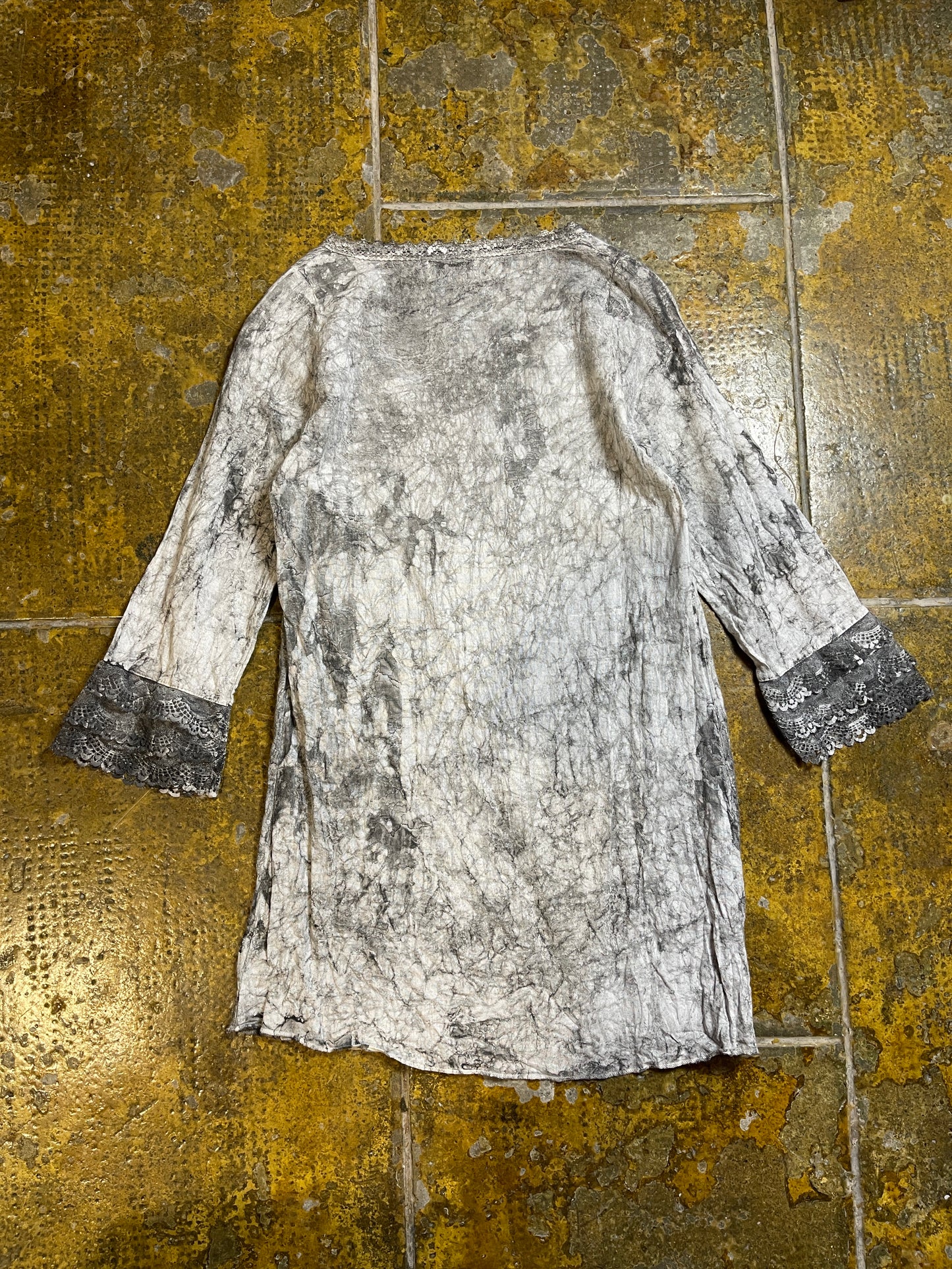 Fly Up Long Sleeve Dress Gray White 2000s y2k - S