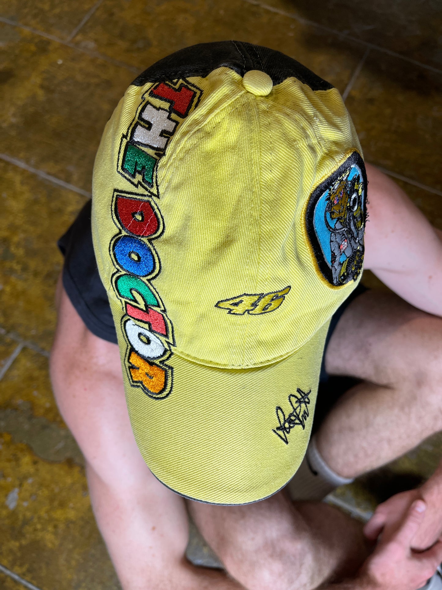 Valentino Rossi Vale 46 Cap Yellow Black 2000s y2k Racing