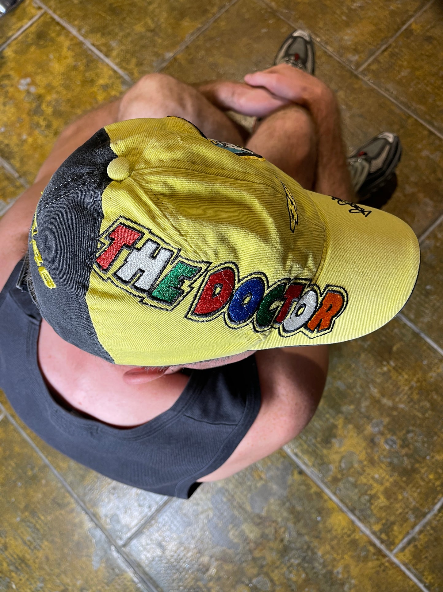 Valentino Rossi Vale 46 Cap Yellow Black 2000s y2k Racing