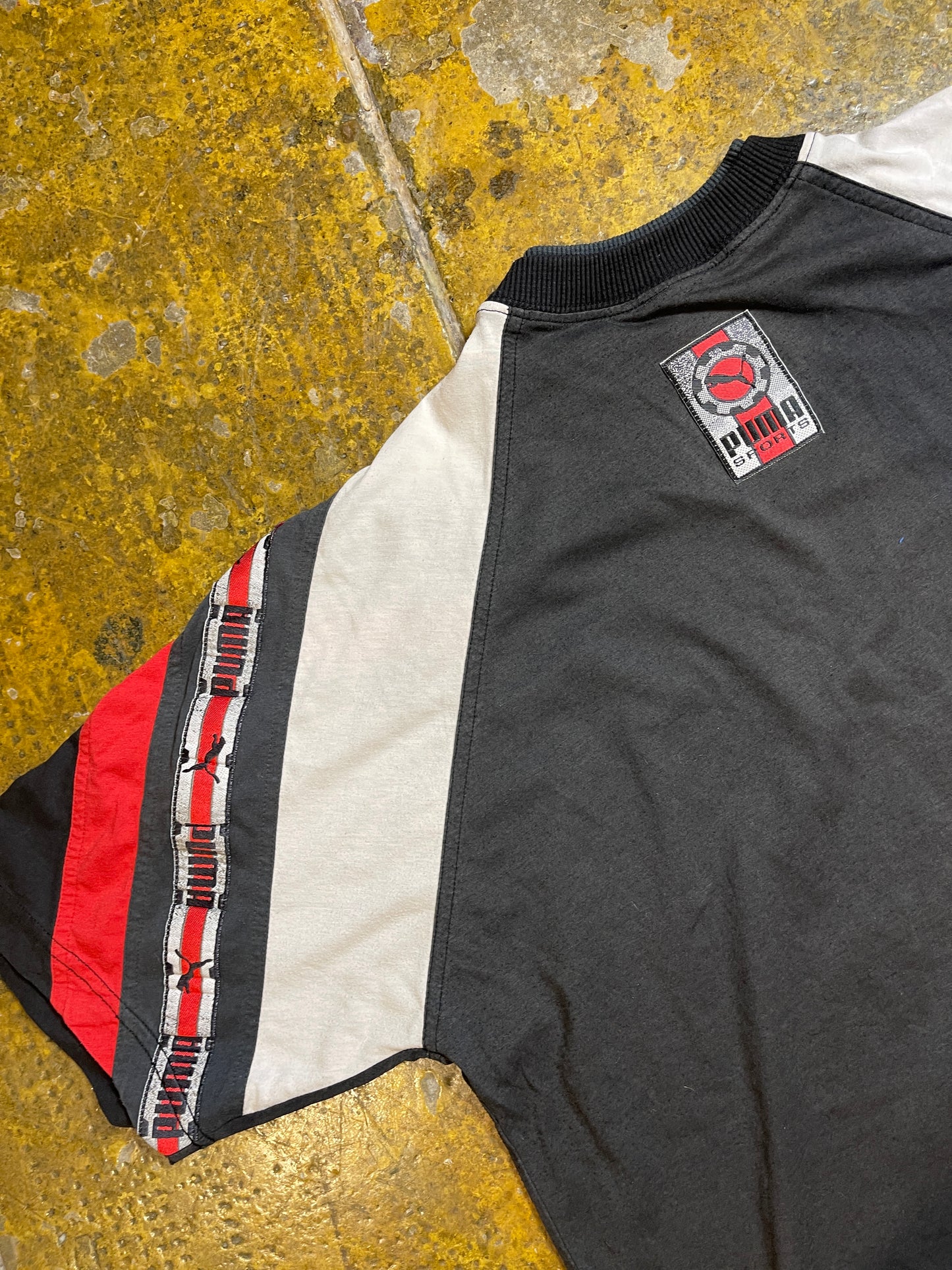 Vintage Puma T-Shirt Black Red 1990s - L