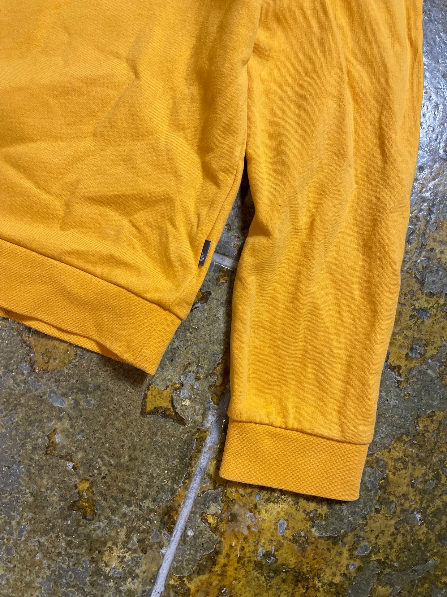 Vintage Adidas Sweatshirt Orange 2000s - M