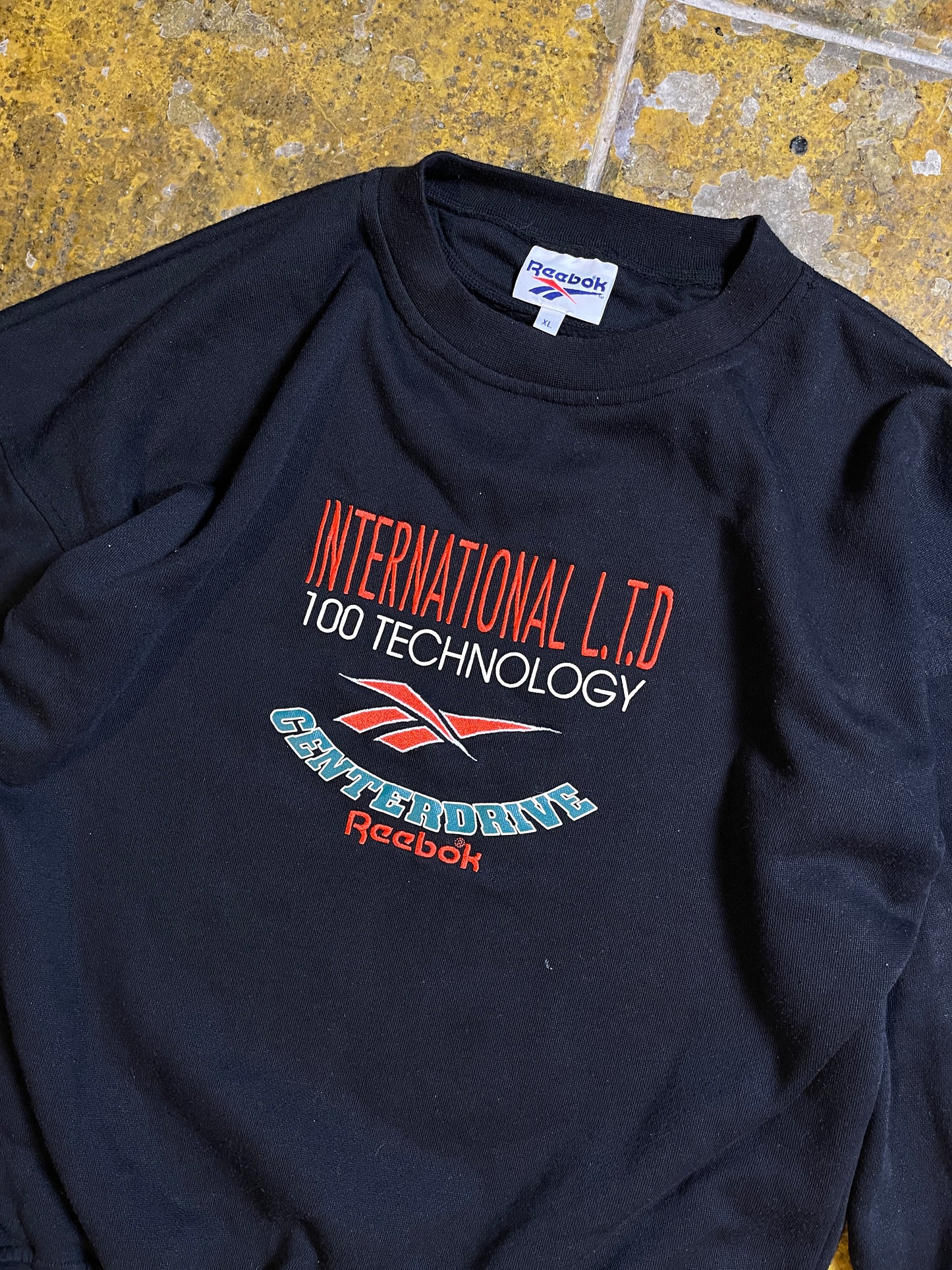 Vintage Reebok Sweatshirt Black 1990s - Xl