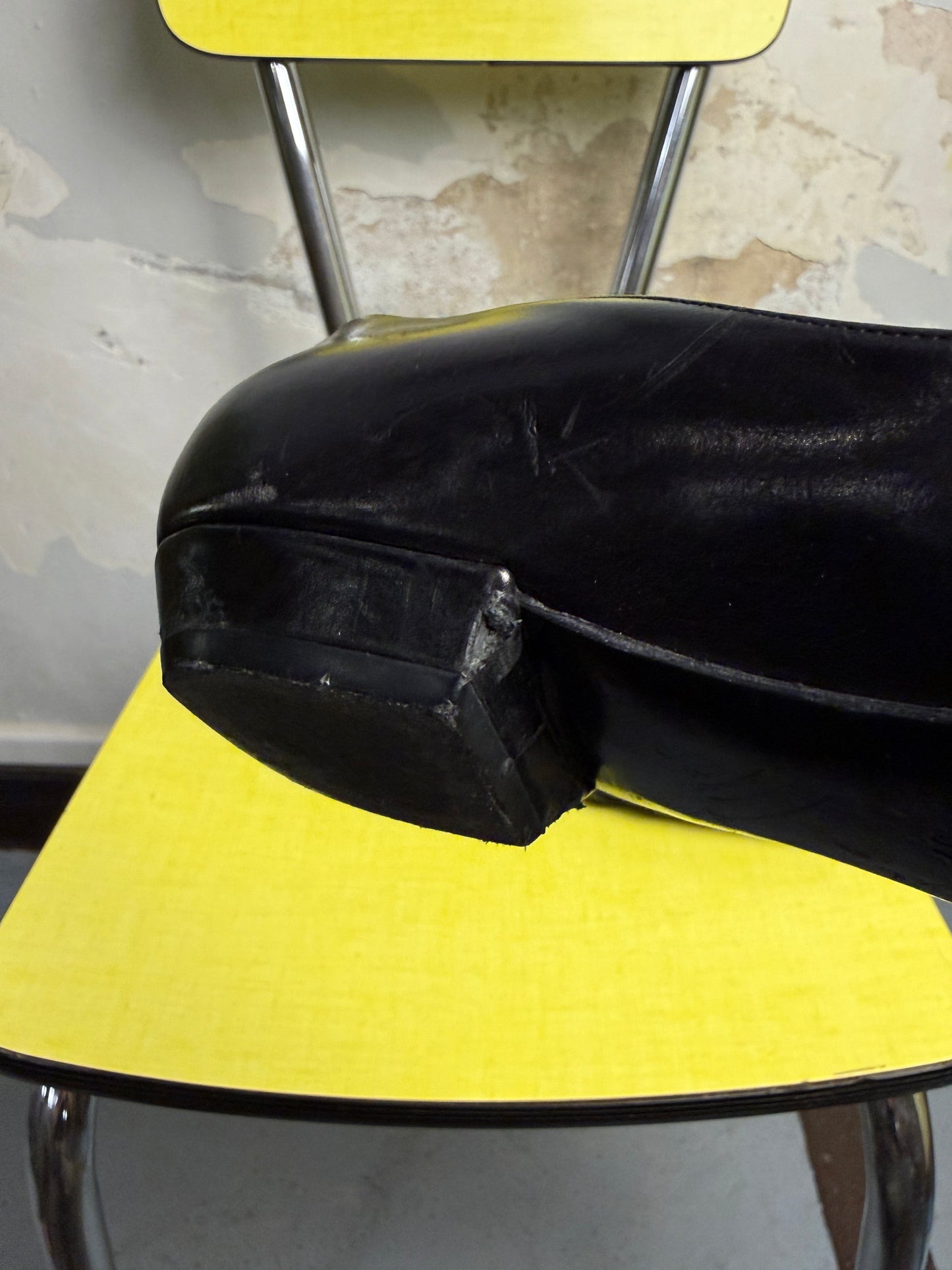 Vintage 2000s Dior by John Galliano Cursive Logo Pointed Toe Flats Black Y2k - 37