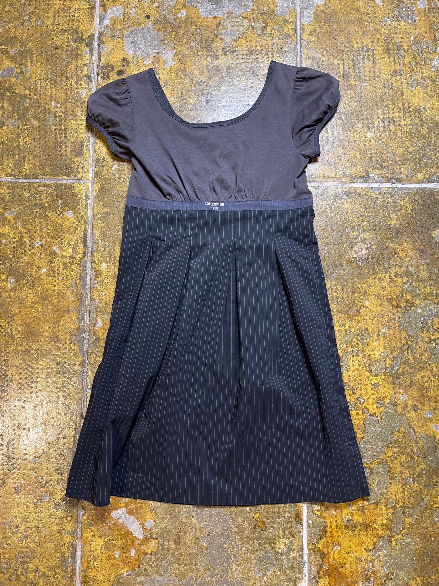 Cop Copine Short Sleeve Summer Dress Khaki Black 2000s y2k - M
