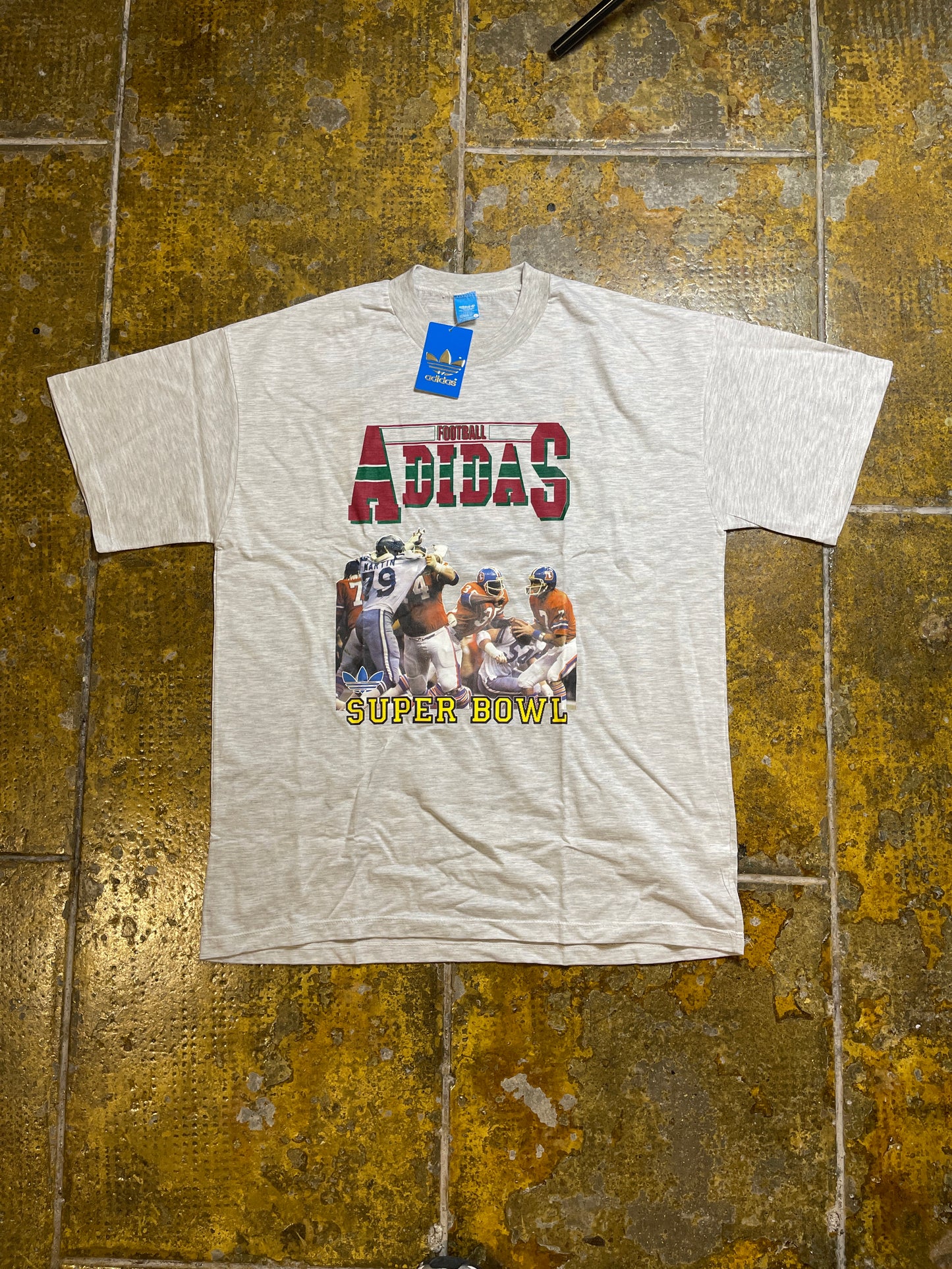 Vintage Adidas Super Bowl T-Shirt 1980s Gray Deadstock - L