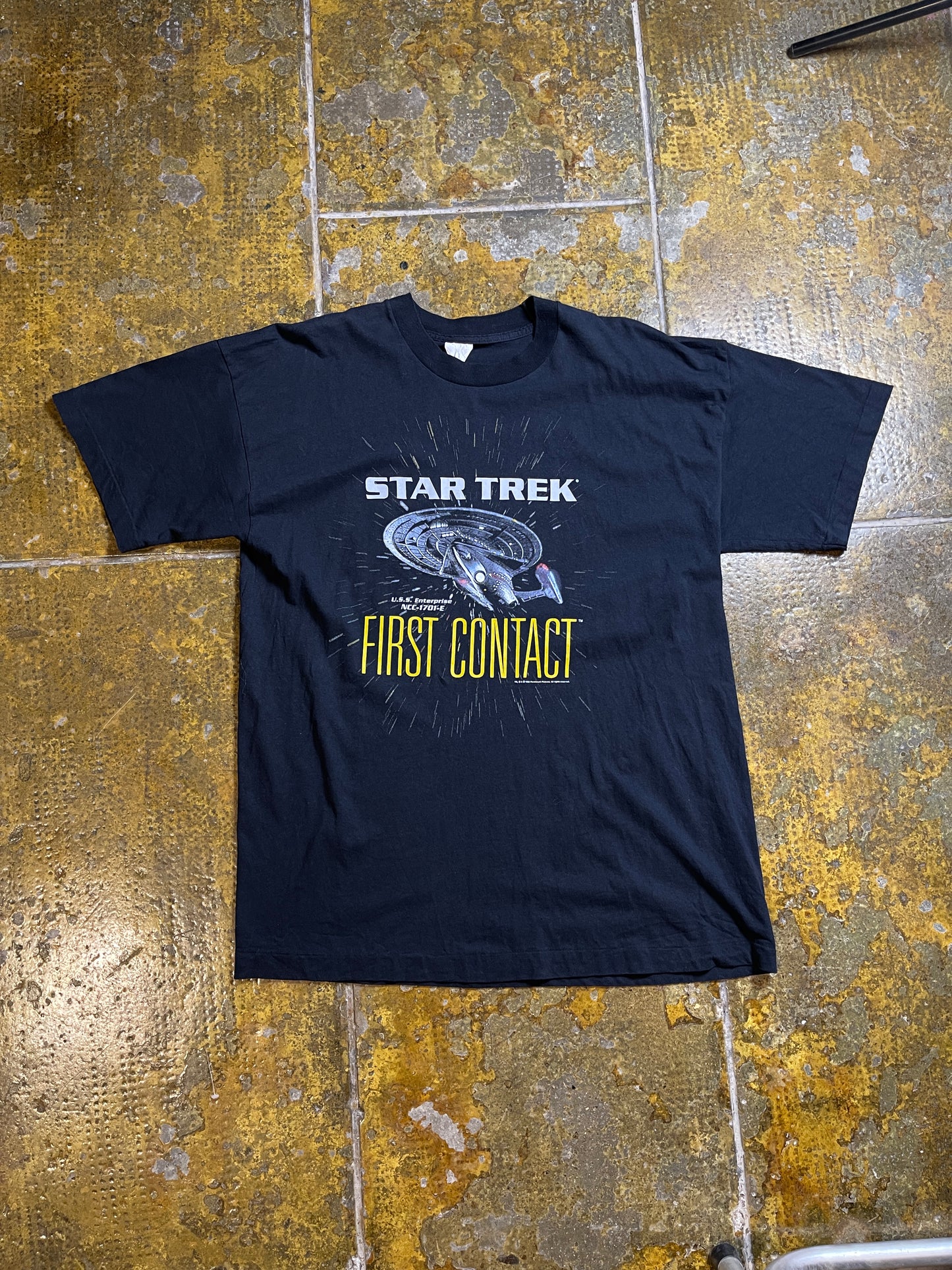 Vintage Star Trek First Contact 1996 T-Shirt Black - XL