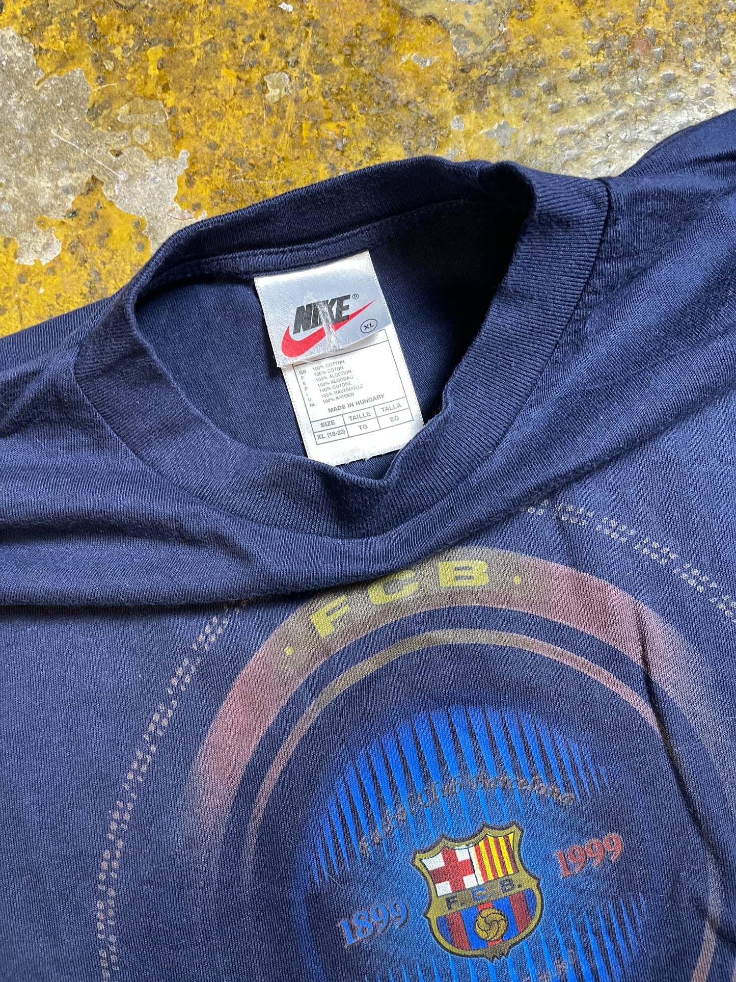Vintage Nike FC Barcelona T-Shirt Navy 1990s - S