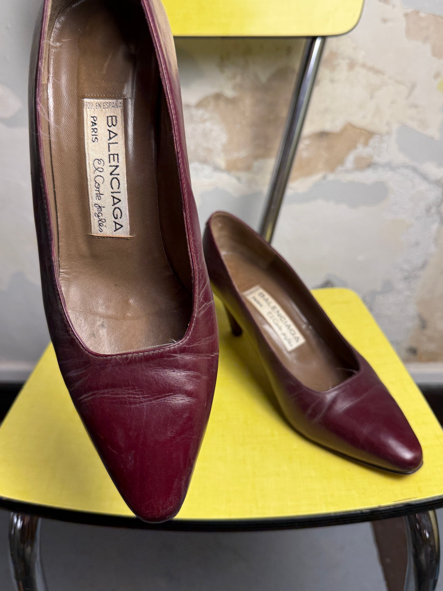 Vintage 80s / 90s Balenciaga Classic Leather Court Pump Heels Bordeaux - 37