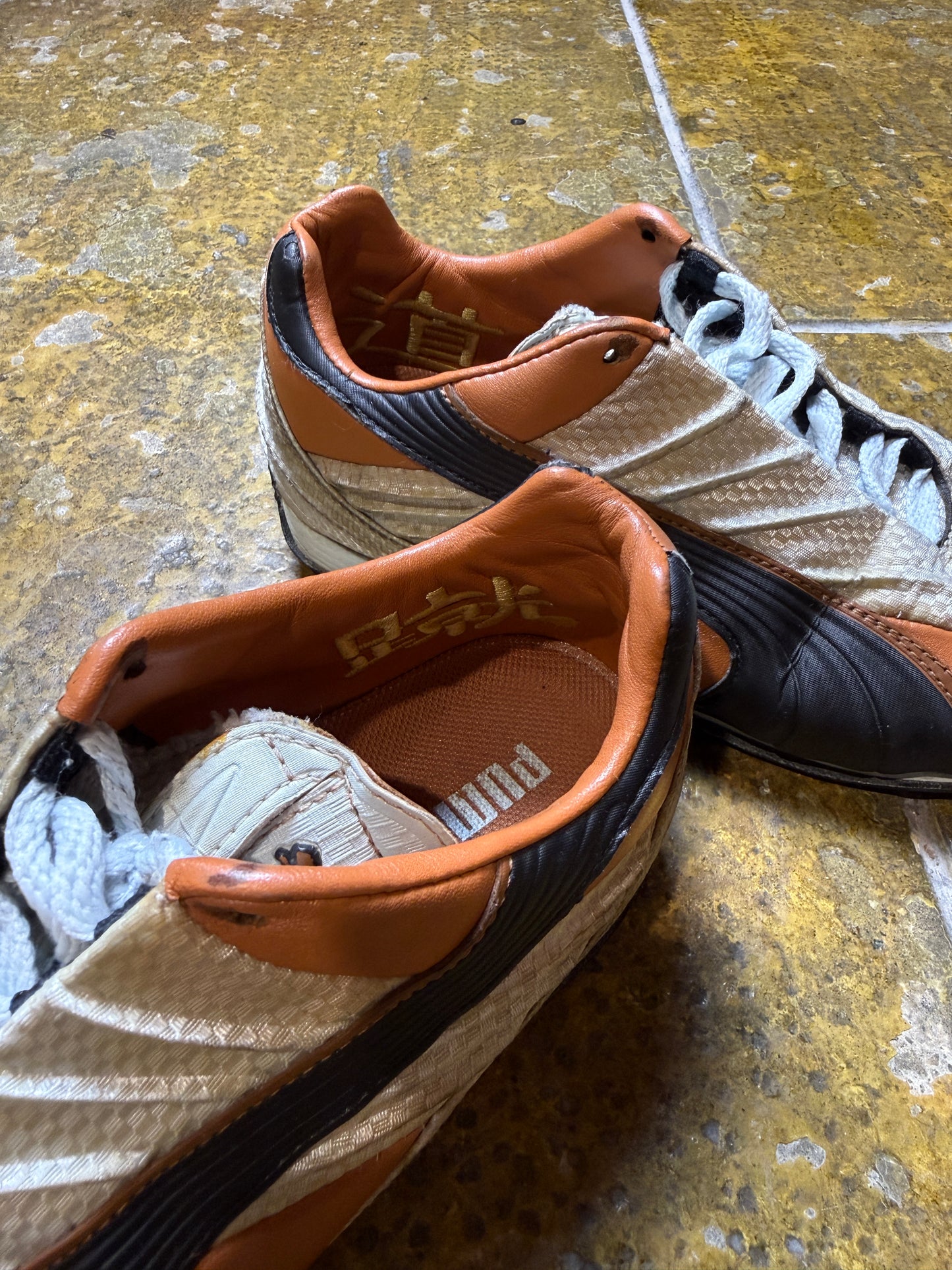 Vintage 2000s Puma Shudoh Lifestyle White Orange - 38