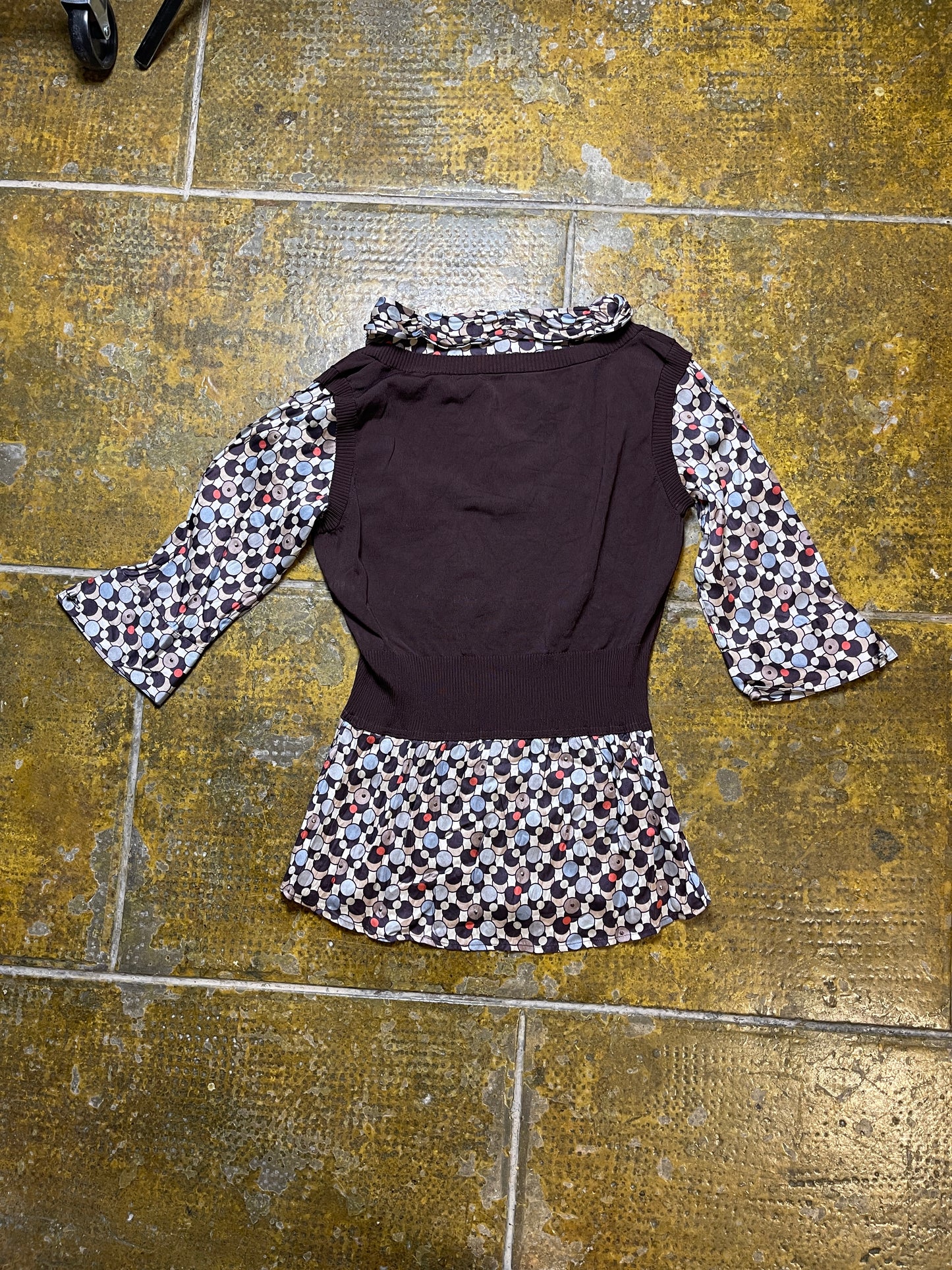 Guess by Marciano Short Sleeve Top Brown Turquoise 2000s y2k - L