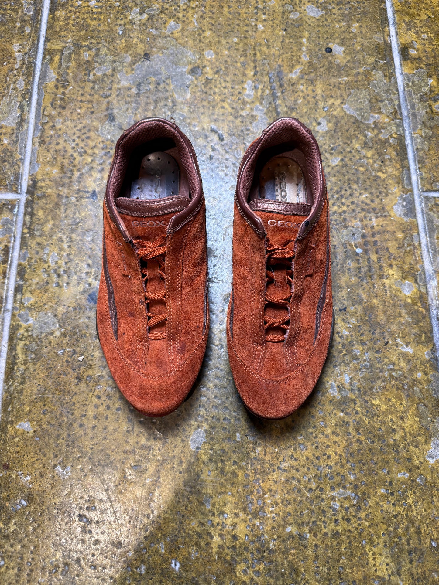 Mid 2000s Geox Snake Original Leather Sneakers Orange - 38
