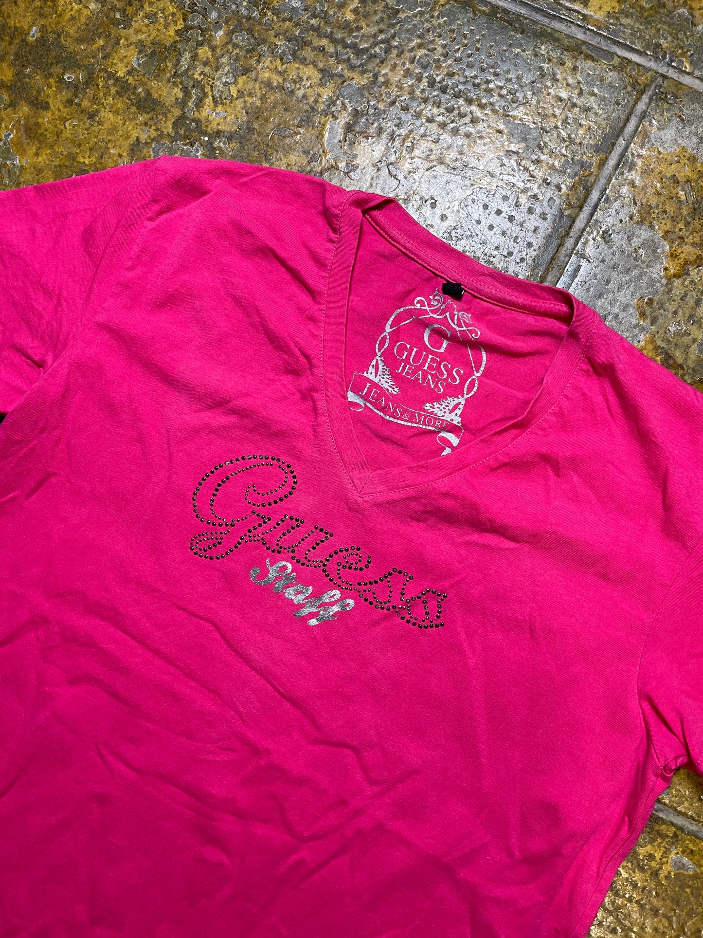 Guess Staff Short Sleeve Top Pink 2000s y2k - L