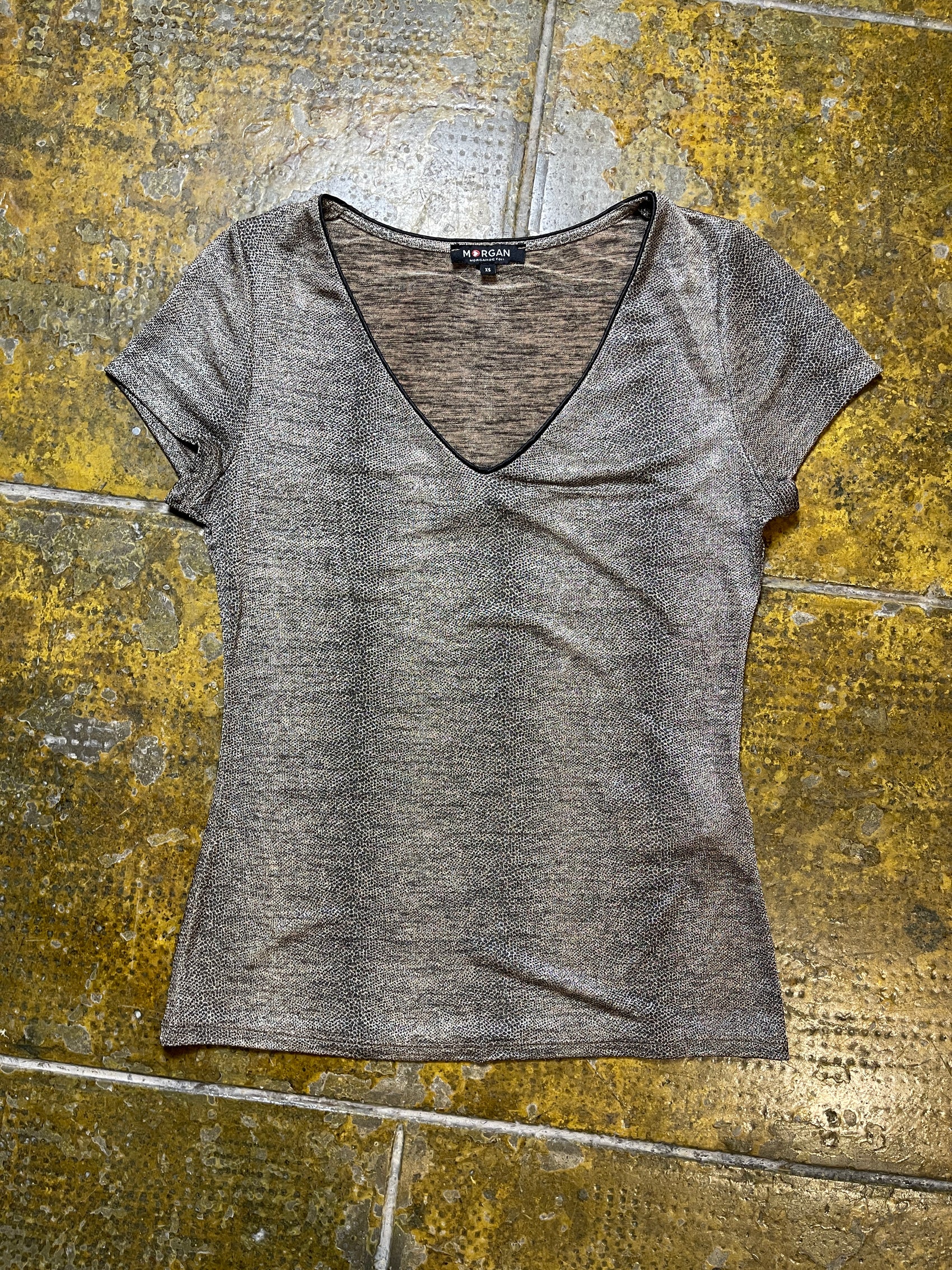 Morgan Short Sleeve Top Beige Black 2000s y2k - XS