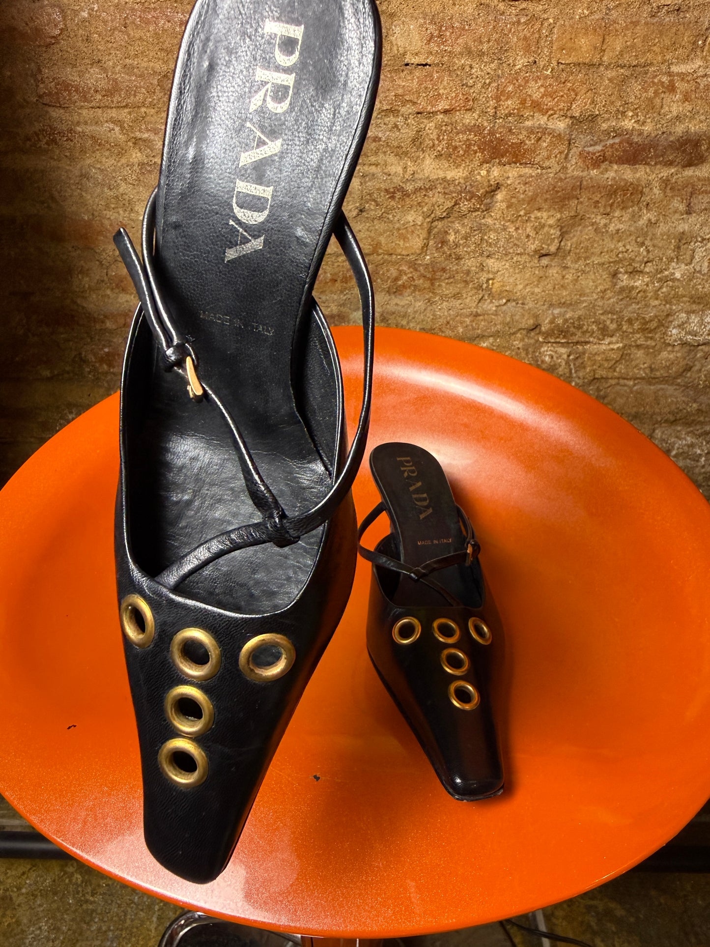 2000s Archive Prada Pointed-Toe Grommet Mule Kitten Heels Black Gold - EU35 1/2