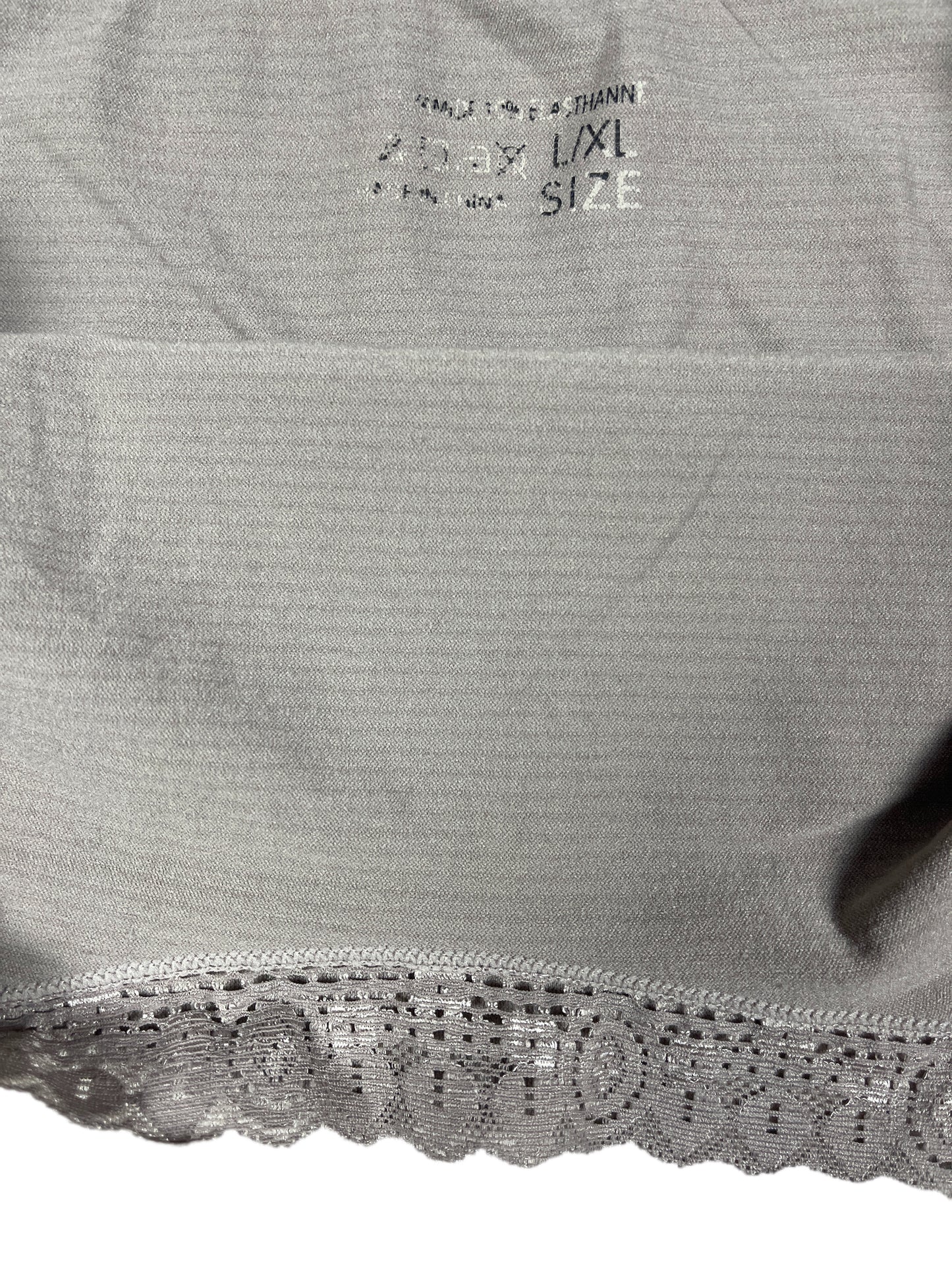Sleeveless Top - L/XL