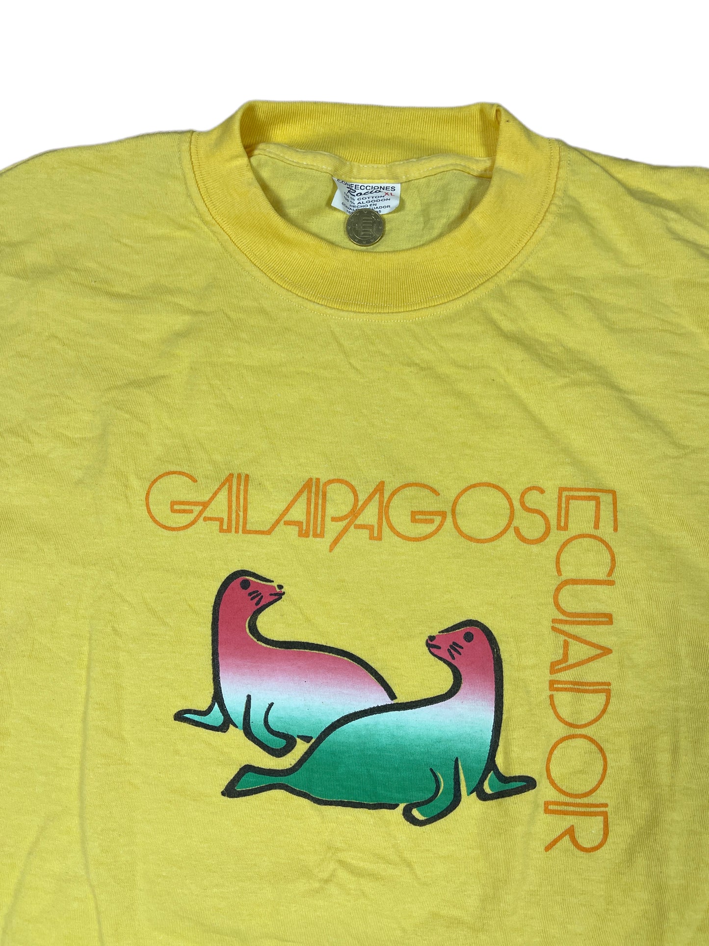 Vintage Galapagos Island T-Shirt Yellow - XL