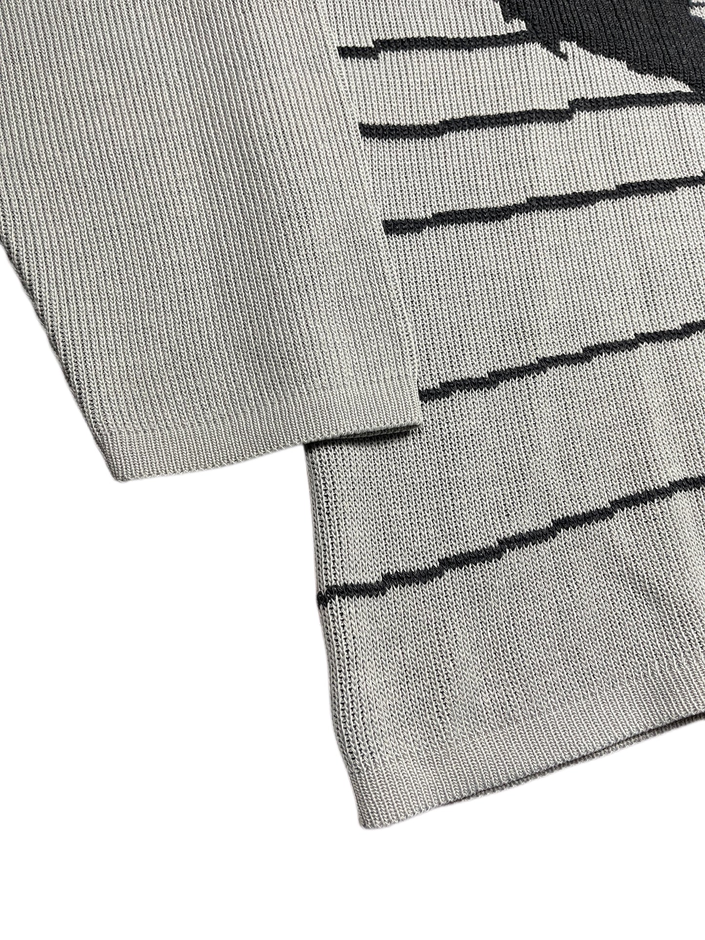 Vintage Looney Tunes 2001 Tweety Silvester Knitted Sweatshirt Gray - XL