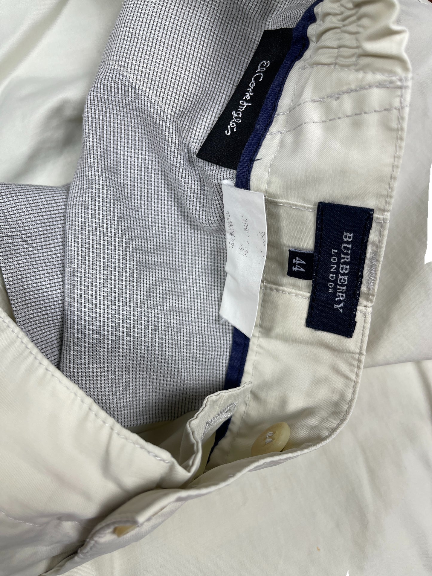 Y2k Burberry Bermuda Shorts Creme - XXL